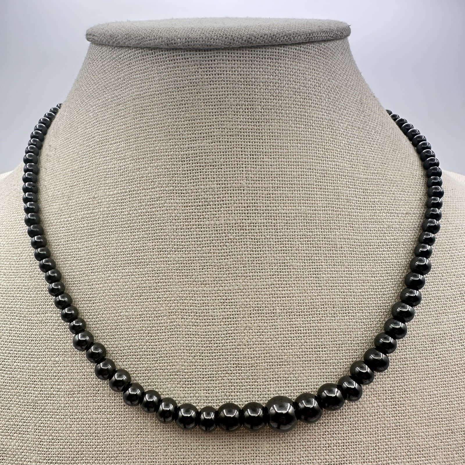 Vintage Y2K Black Beaded Necklace Minimalist Women's Classic Fashion Jewelry - Thumbnail 4