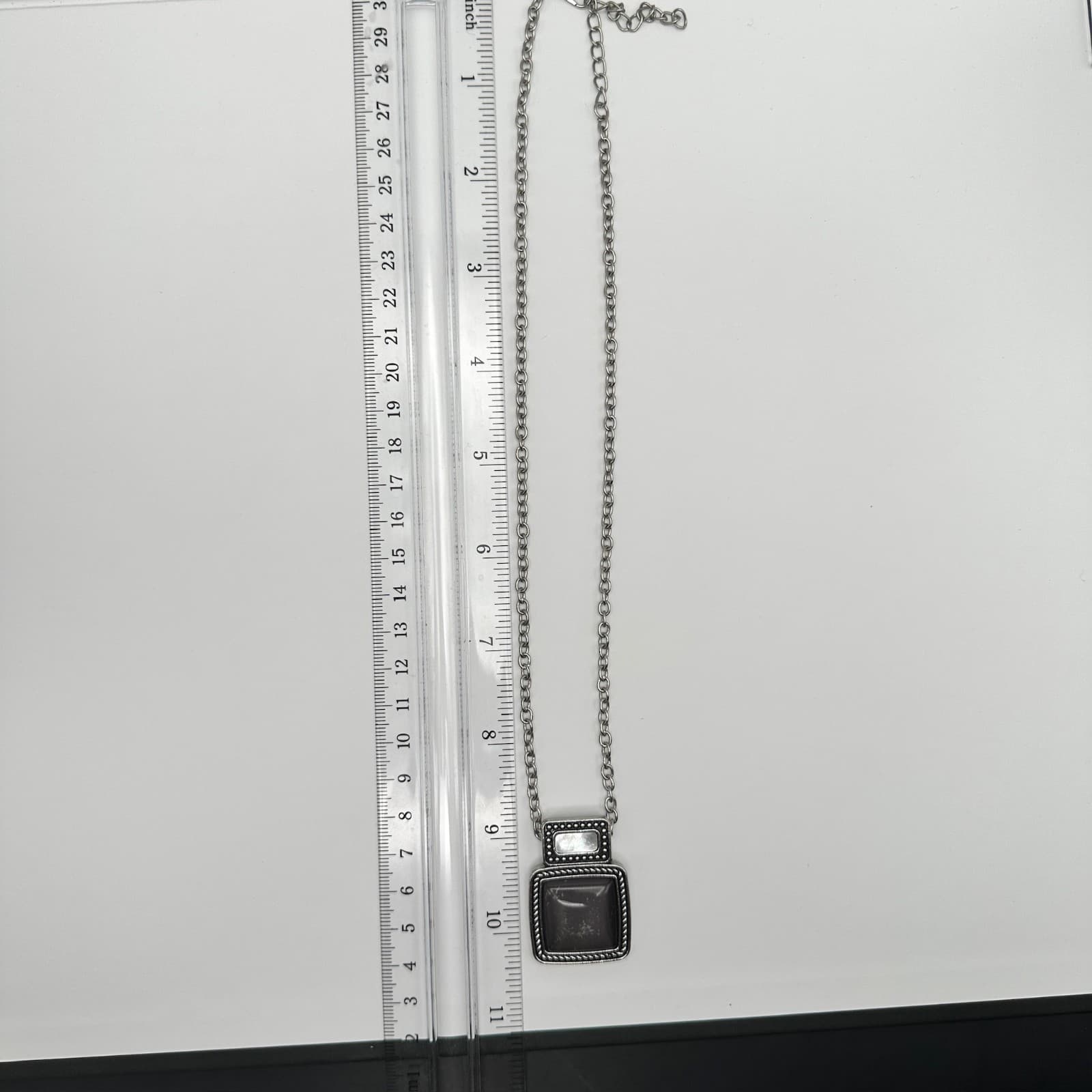 Vintage Y2K 90s Square Pendant Necklace Silver Tone Black Stone Pearl jewelry - Thumbnail 10