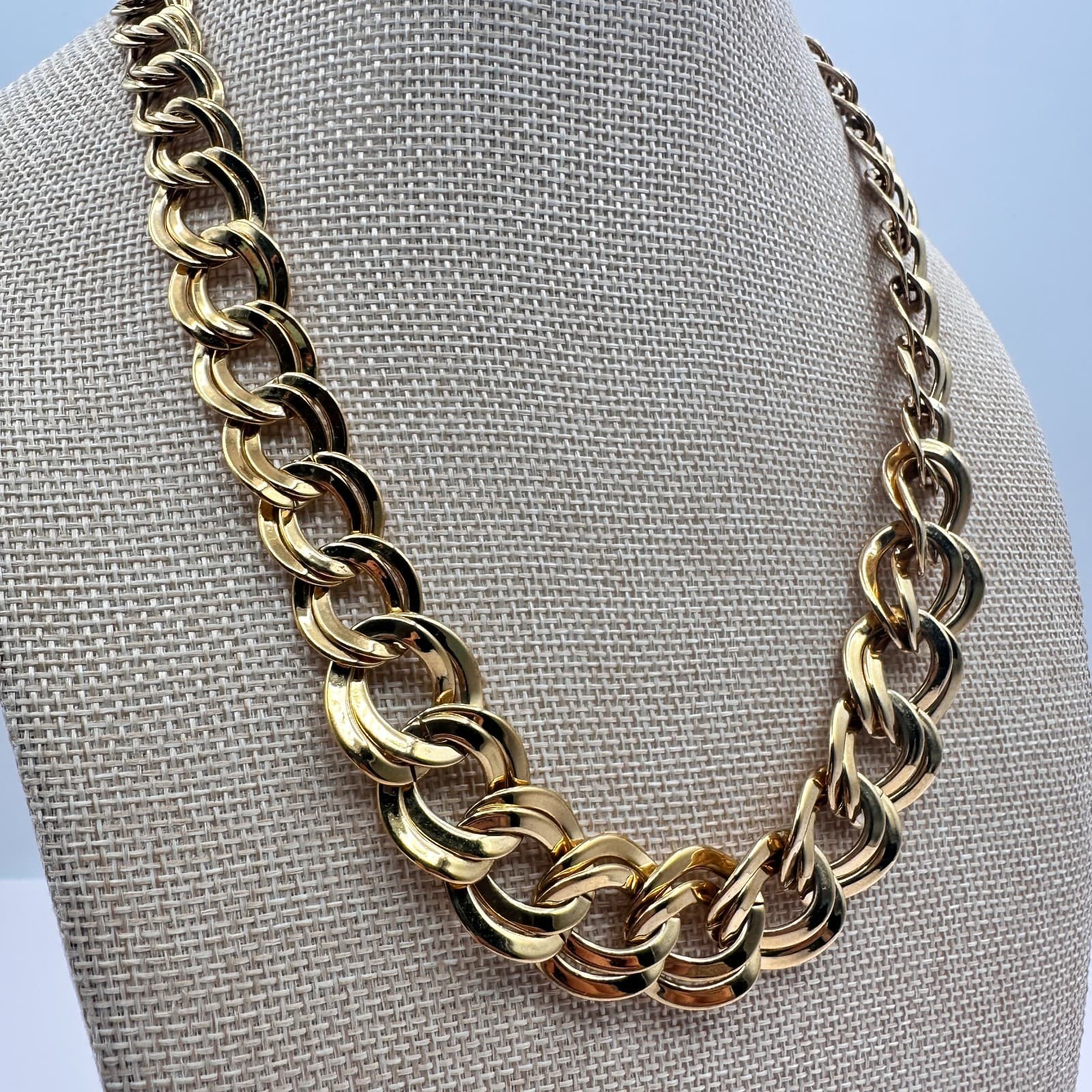 Vintage 90s Gold Tone Chunky Double Link Chain Statement Necklace Jewelry - Thumbnail 5