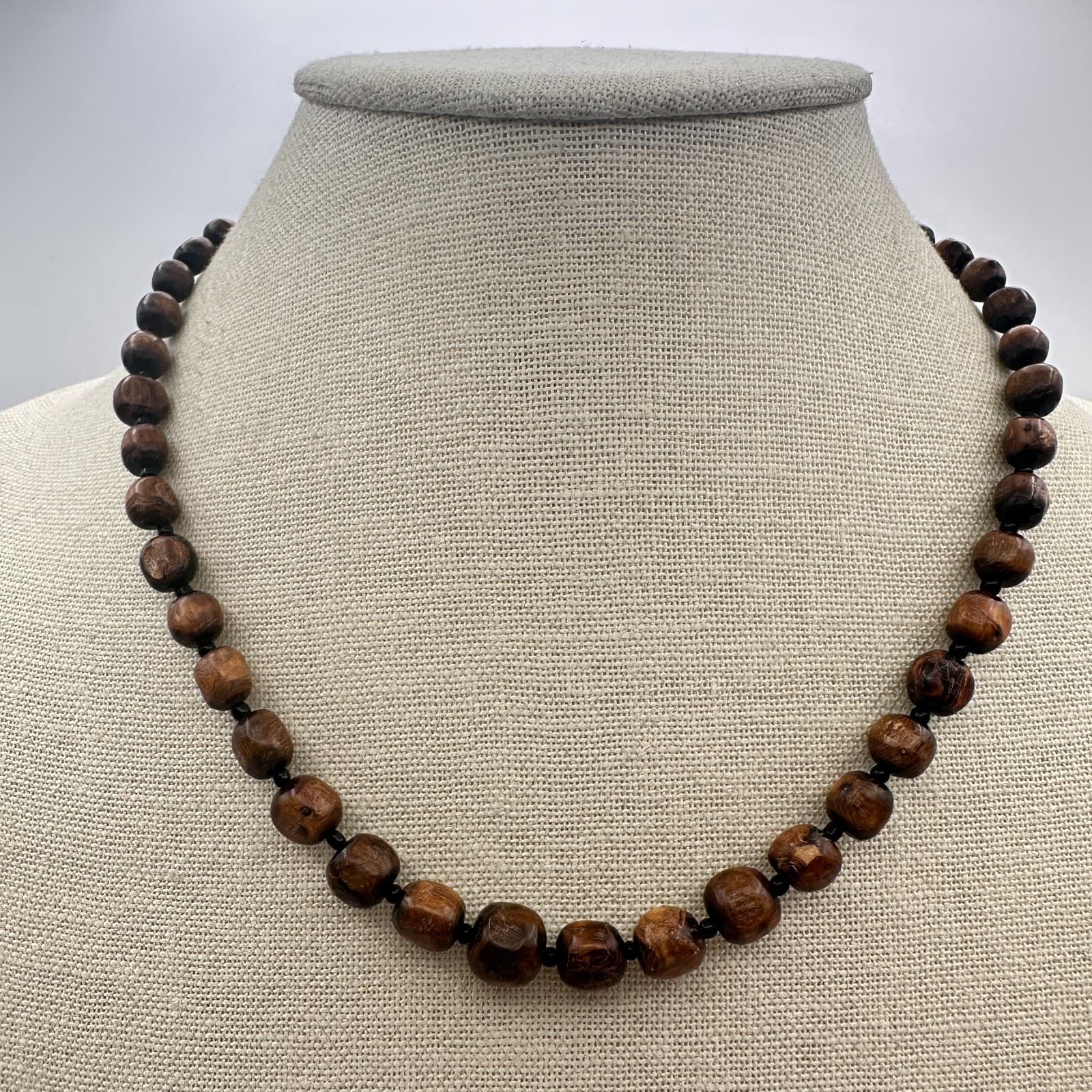 Vintage Y2K Brown Wooden Beaded Necklace Boho Women's Classic Fashion Jewelry - Thumbnail 4