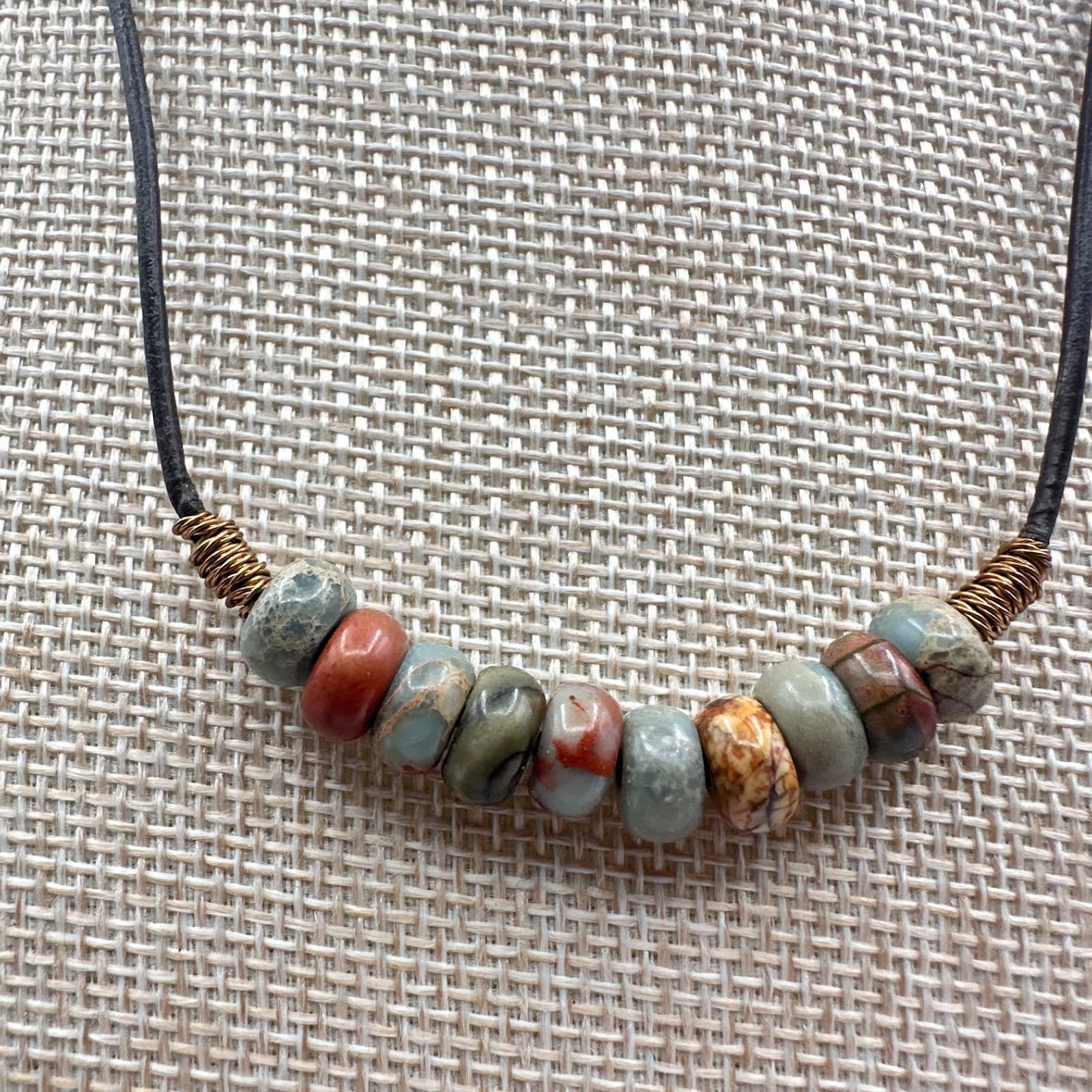 Vintage Y2K Brass Tone Beaded Necklace Leather Cord Women's Classic Jewelry - Thumbnail 2