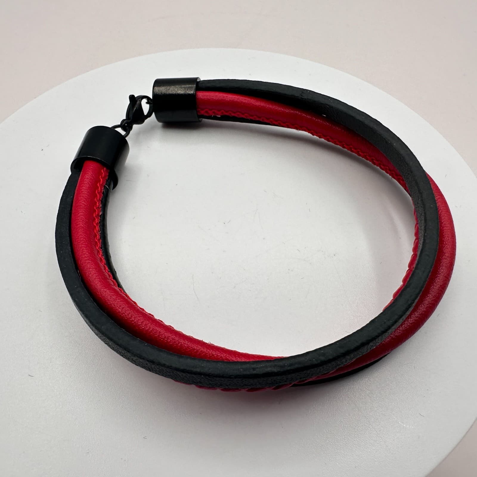 Vintage 90s Red Black Multi Strand Leather Braided Cord Bracelet Unisex Jewelry - Thumbnail 2