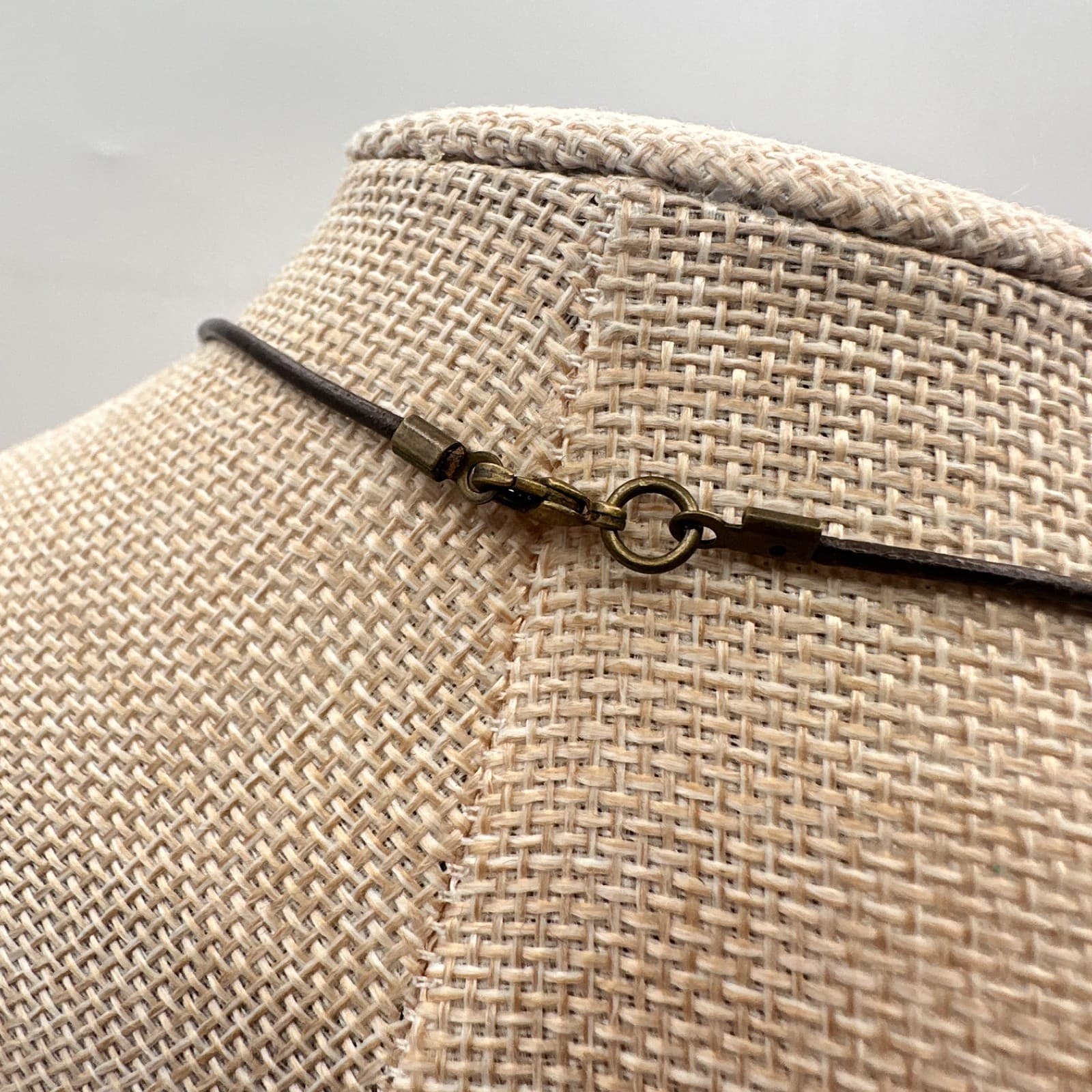 Vintage Y2K Brass Tone Beaded Necklace Leather Cord Women's Classic Jewelry - Thumbnail 7