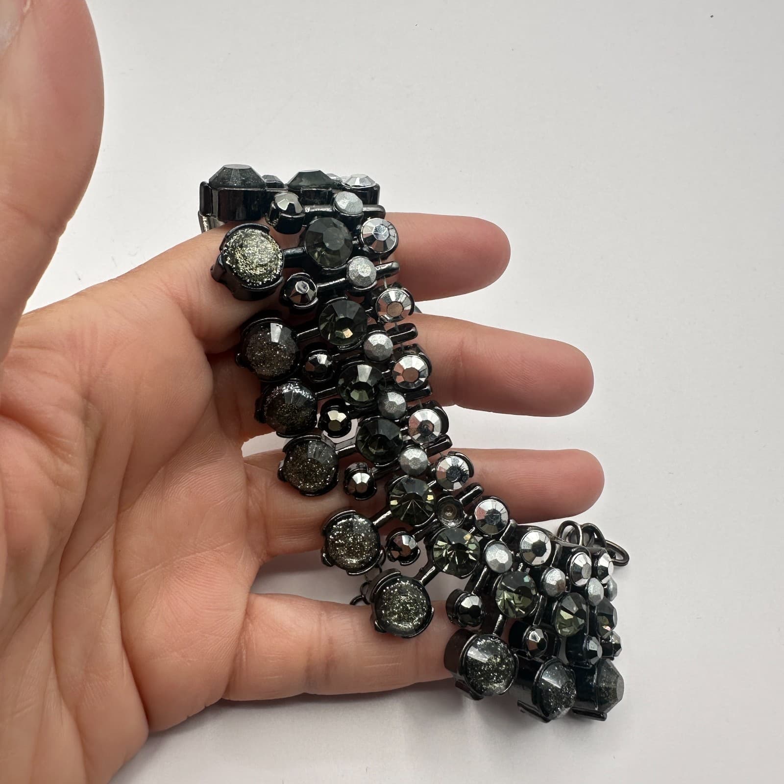 Vintage Y2K Gunmetal Tone Rhinestone Glitter Bib Statement Necklace Jewelry - Thumbnail 7