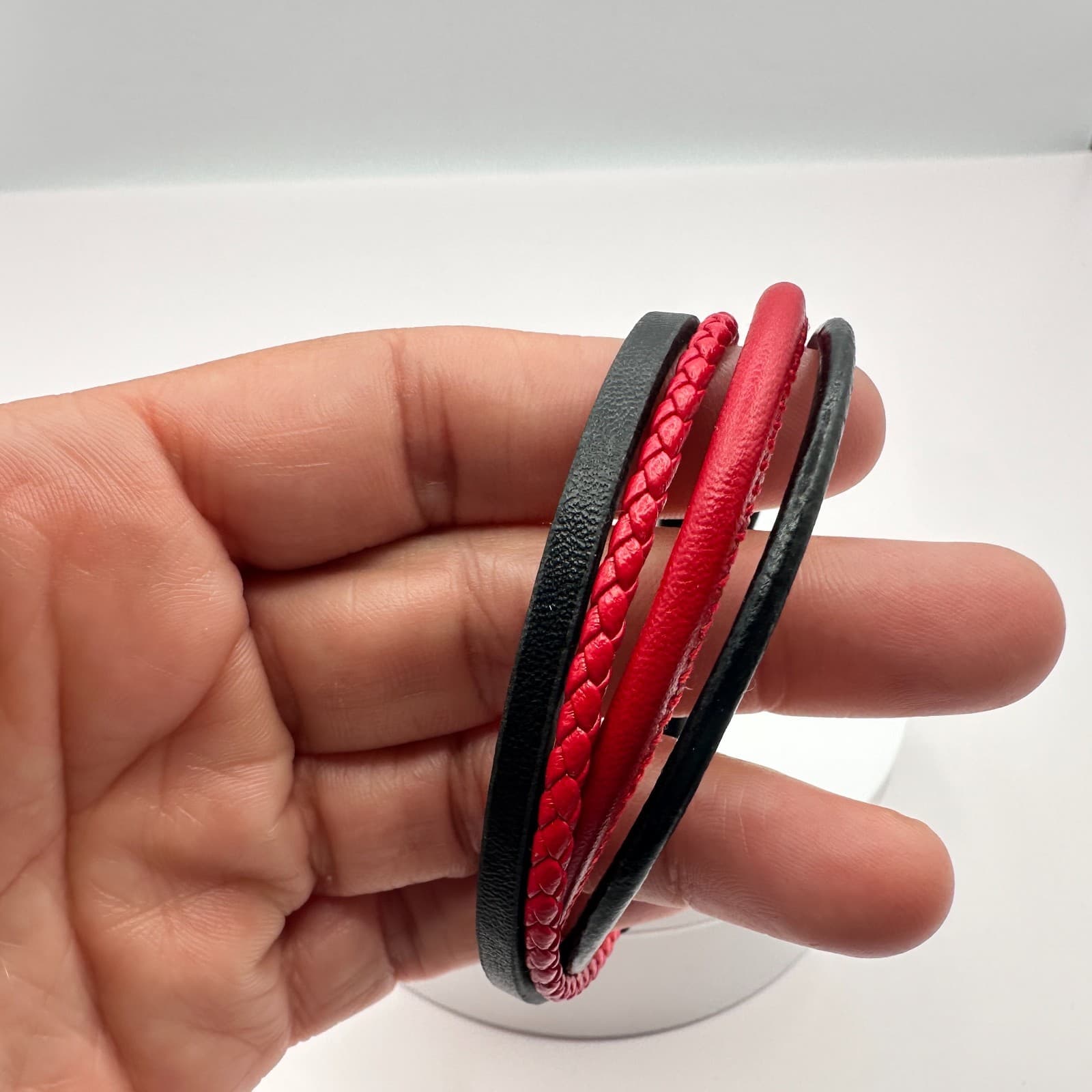 Vintage 90s Red Black Multi Strand Leather Braided Cord Bracelet Unisex Jewelry - Thumbnail 6