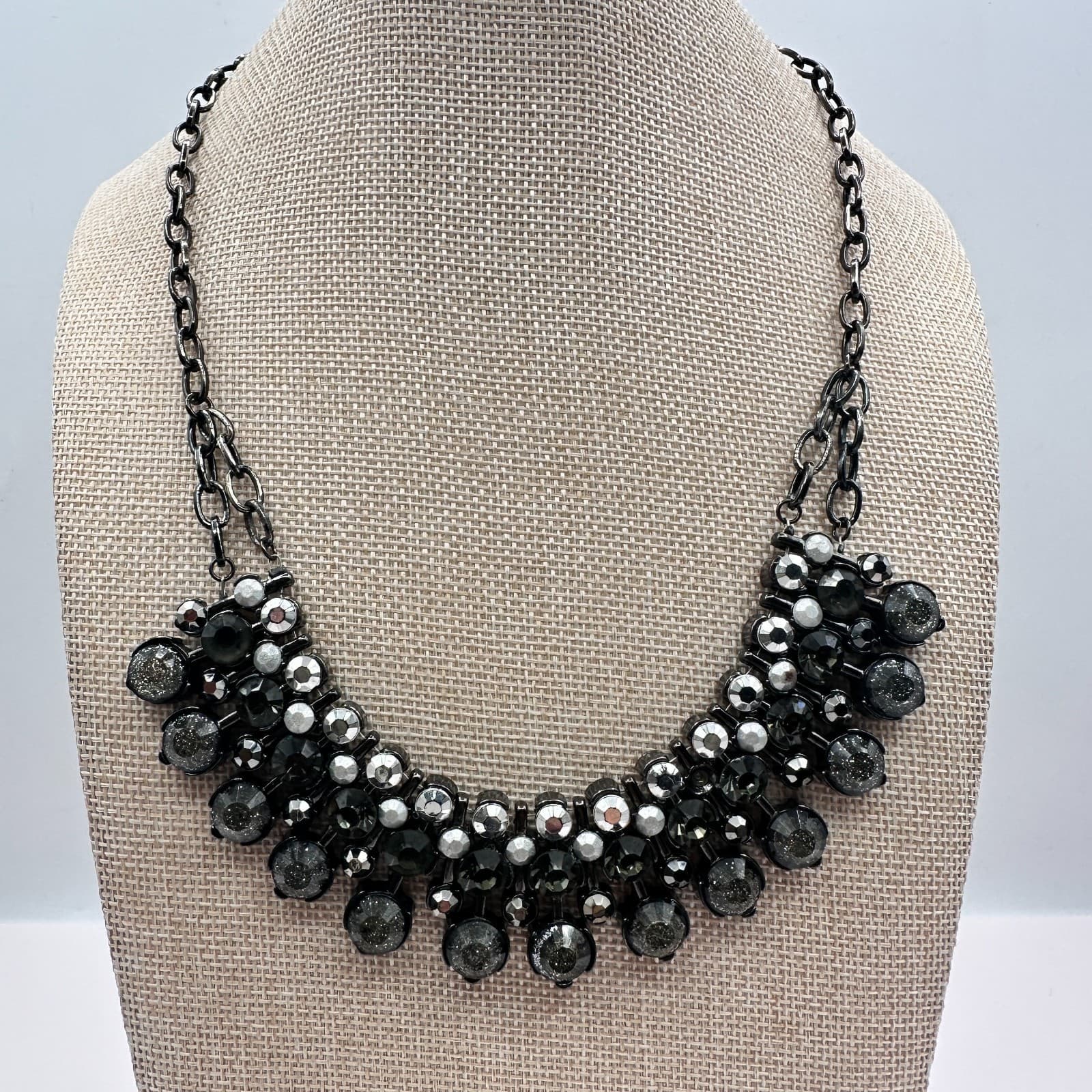 Vintage Y2K Gunmetal Tone Rhinestone Glitter Bib Statement Necklace Jewelry - Thumbnail 2