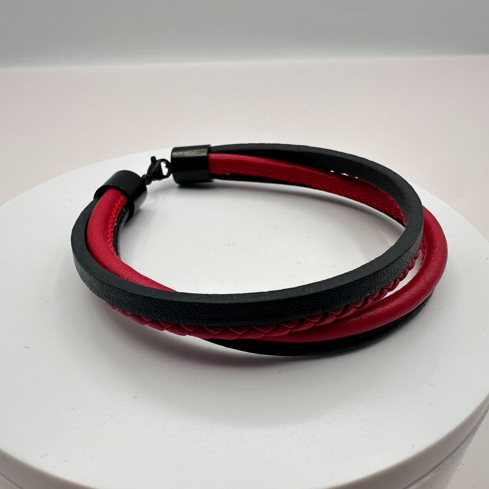 Vintage 90s Red Black Multi Strand Leather Braided Cord Bracelet Unisex Jewelry - Thumbnail 3
