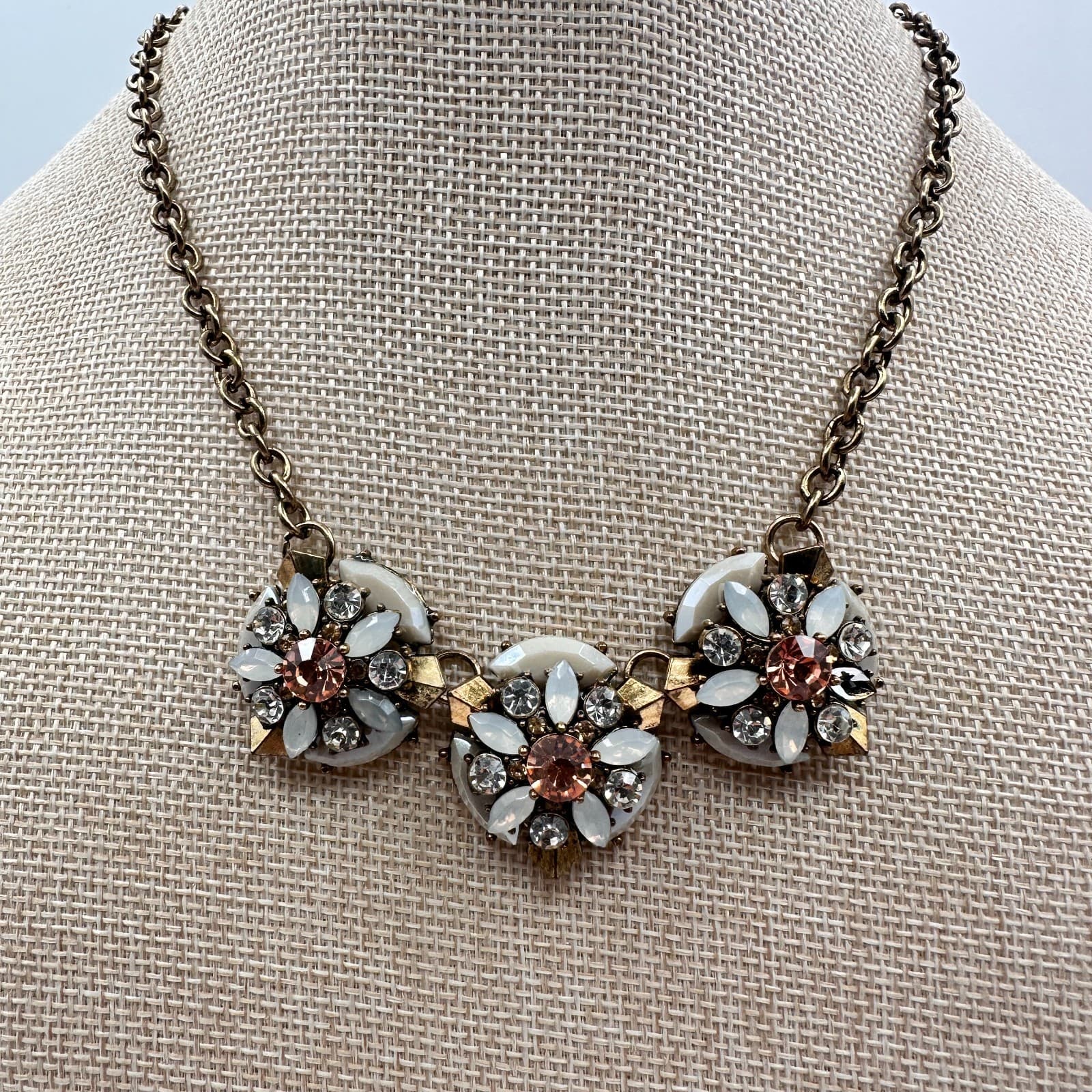 Vintage 90s Gold Tone Rhinestone Floral Bib Necklace Statement Women's Jewelry - Thumbnail 2