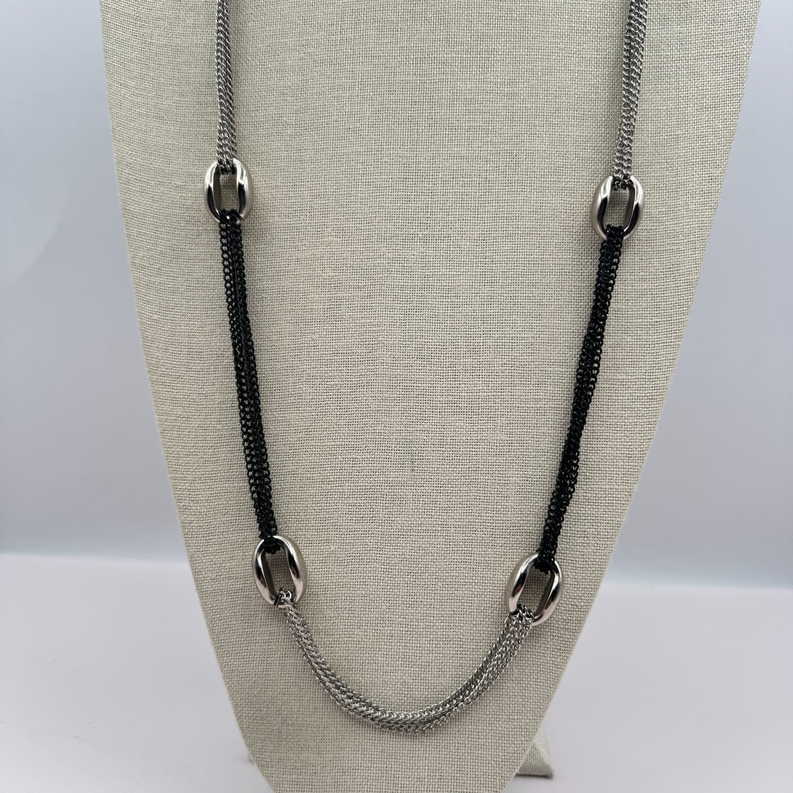 Vintage Y2K Silver Tone Black Silver Multi Strand Chain Necklace Women's Jewelry - Thumbnail 3
