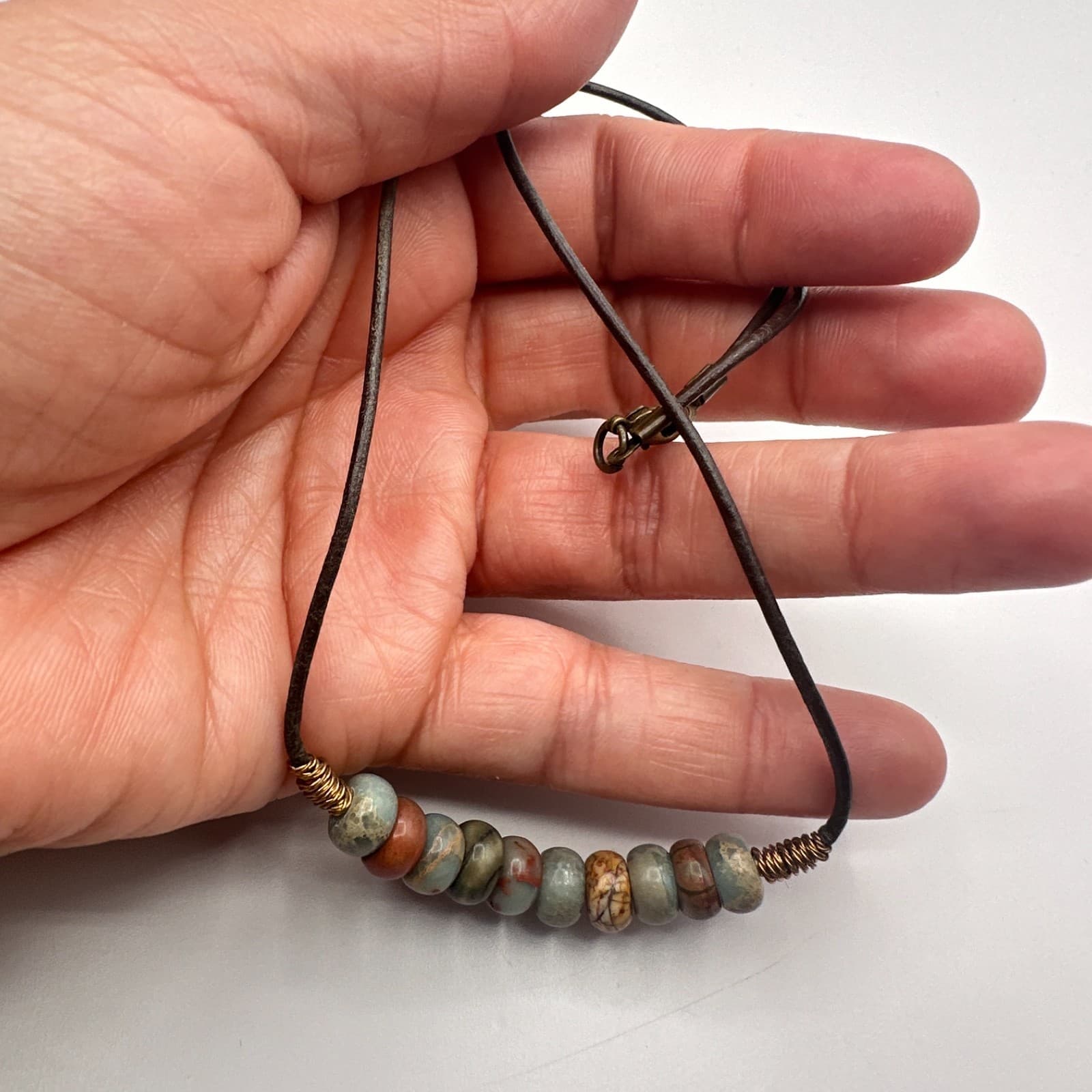 Vintage Y2K Brass Tone Beaded Necklace Leather Cord Women's Classic Jewelry - Thumbnail 8