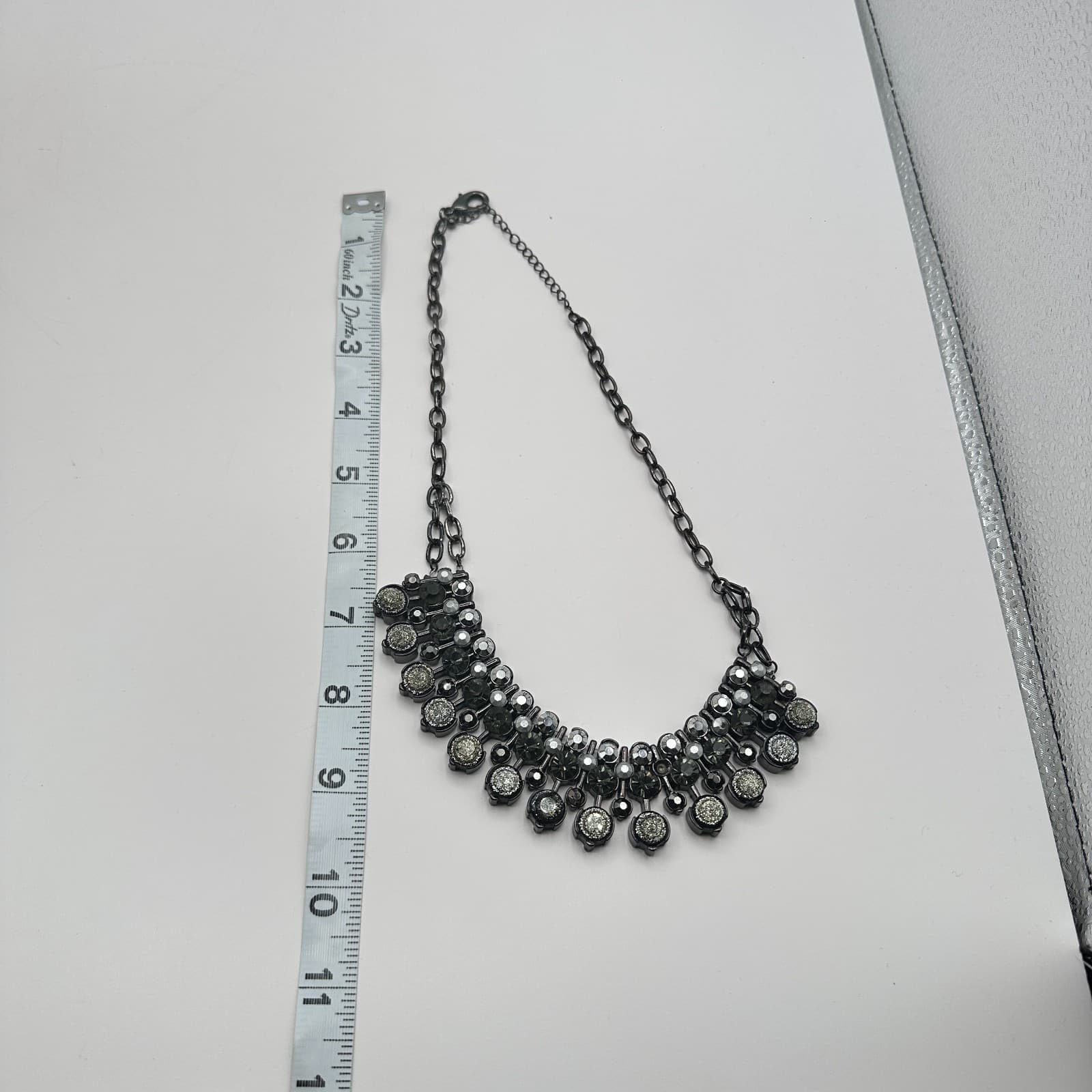 Vintage Y2K Gunmetal Tone Rhinestone Glitter Bib Statement Necklace Jewelry - Thumbnail 9