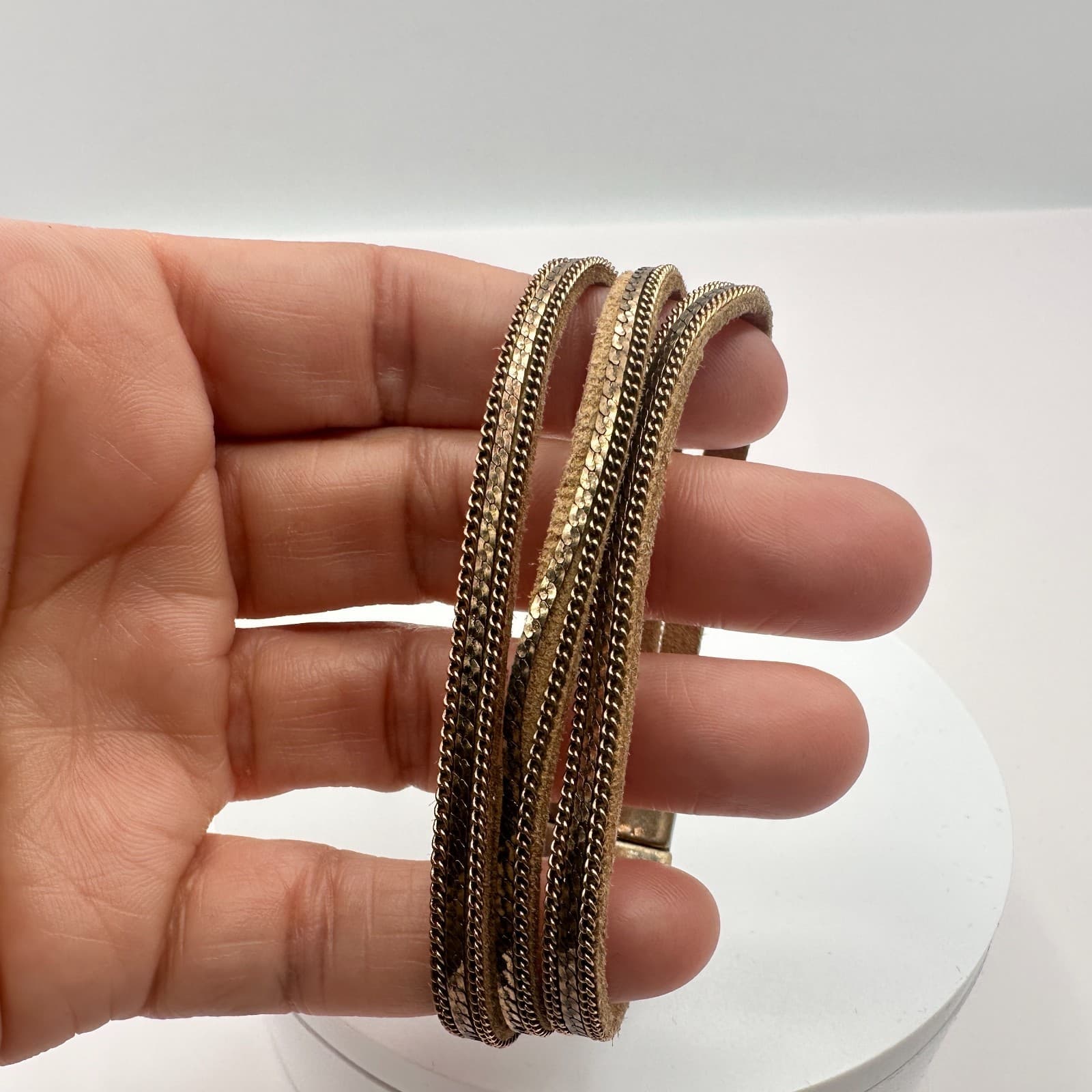 Vintage Y2K Gold Tone Leather Chain Wrapped Bracelet Unisex Classic Jewelry - Thumbnail 7