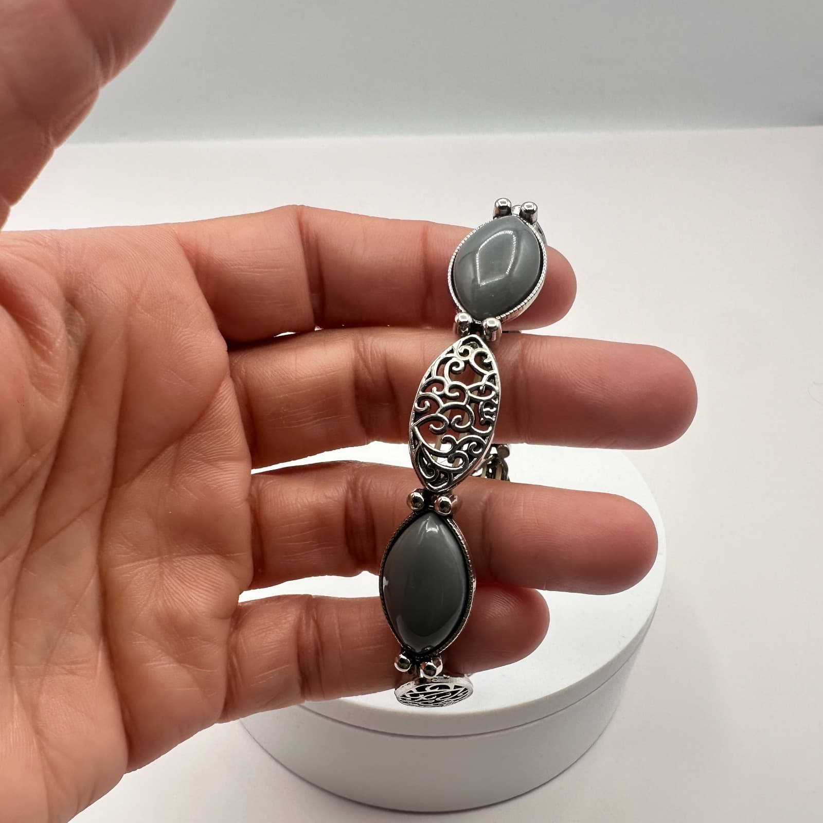 Vintage Y2K Silver Tone Filigree Stretch Marquise Bracelet Women's Jewelry - Thumbnail 6