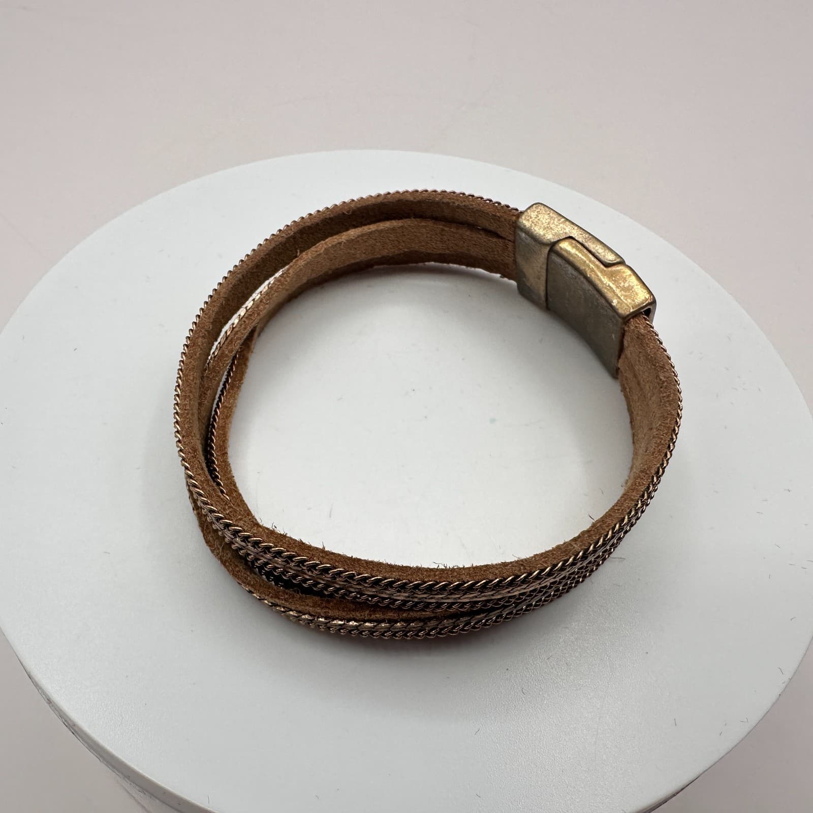 Vintage Y2K Gold Tone Leather Chain Wrapped Bracelet Unisex Classic Jewelry - Thumbnail 3