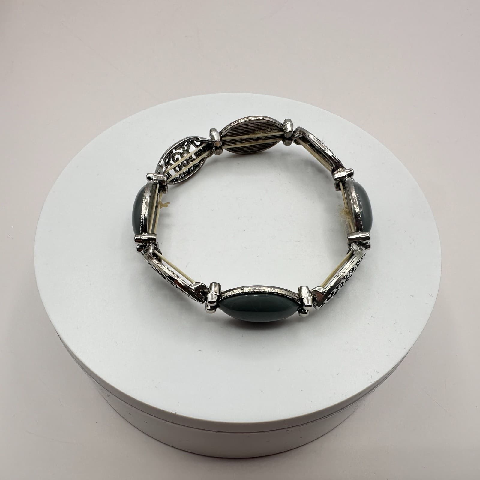 Vintage Y2K Silver Tone Filigree Stretch Marquise Bracelet Women's Jewelry - Thumbnail 3