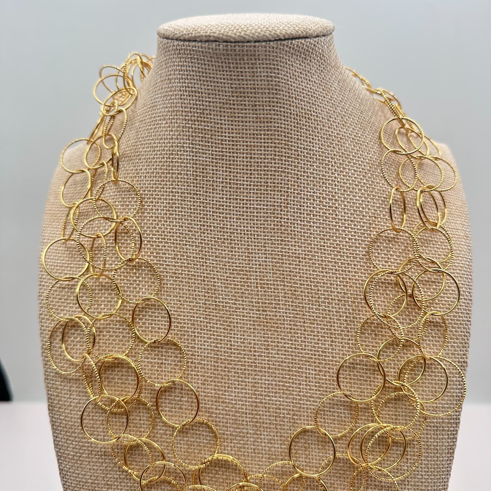 VTG Y2K Gold Tone Multi Strand Interlocking Circle Statement Necklace Jewelry - Thumbnail 2
