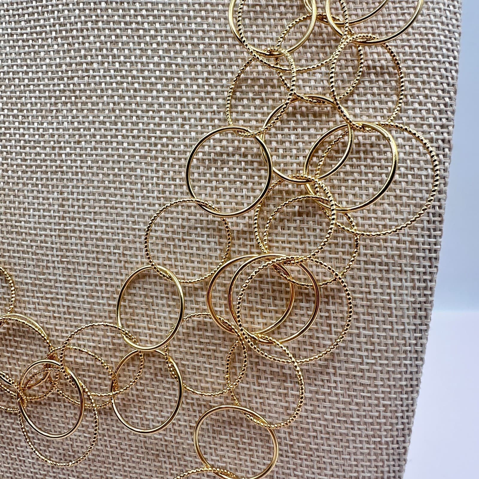 VTG Y2K Gold Tone Multi Strand Interlocking Circle Statement Necklace Jewelry - Thumbnail 5