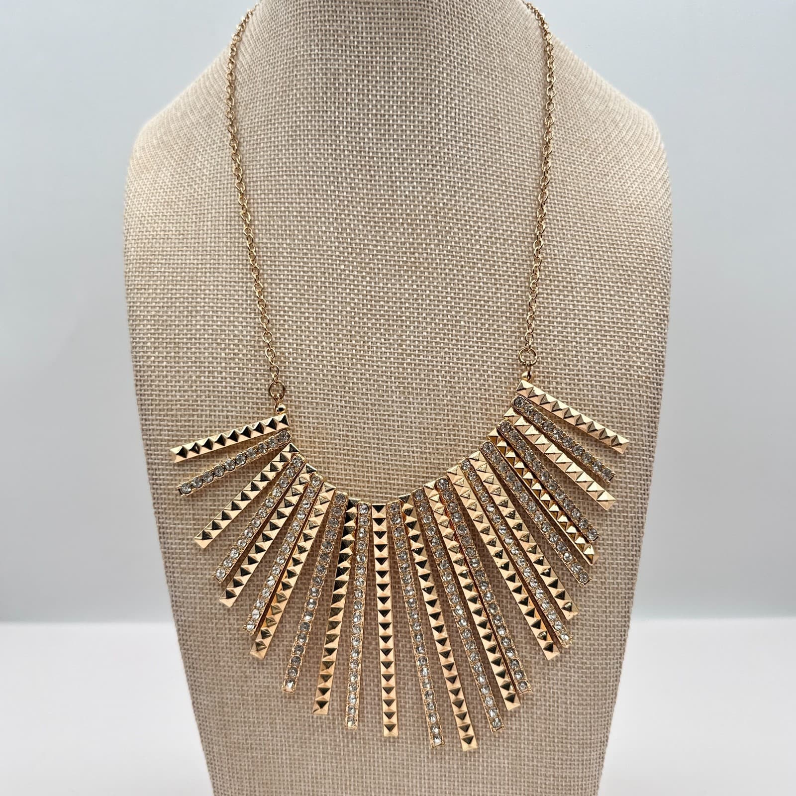 Vintage Y2K Gold Tone Sunburst Statement Necklace Pyramid Rhinestone Jewelry - Thumbnail 2