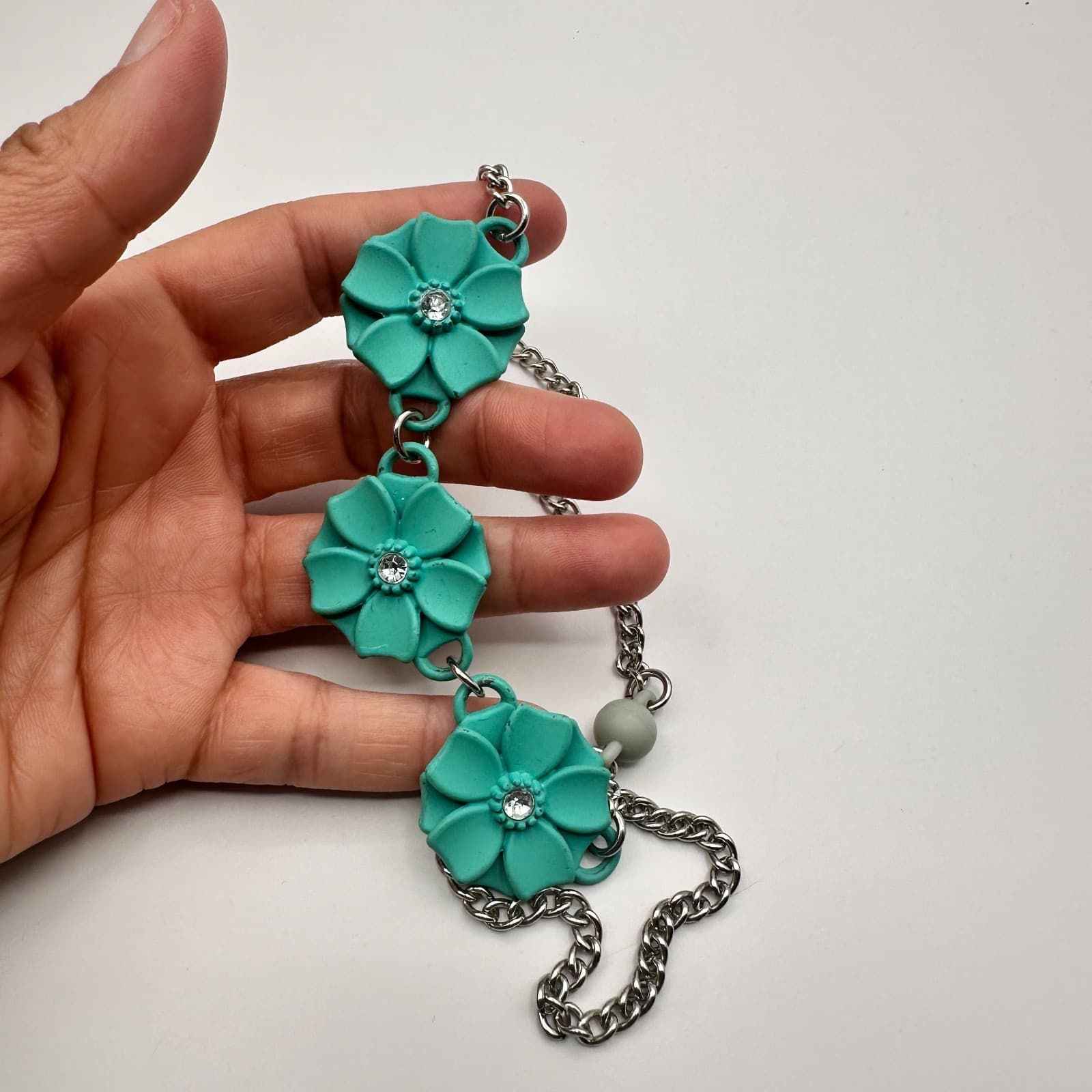 Vintage Y2K Silver Tone Chain Clear Rhinestone Floral Necklace Statement Jewelry - Thumbnail 5