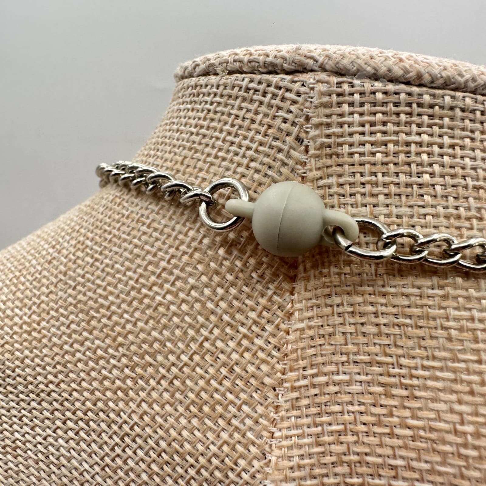 Vintage Y2K Silver Tone Chain Clear Rhinestone Floral Necklace Statement Jewelry - Thumbnail 6