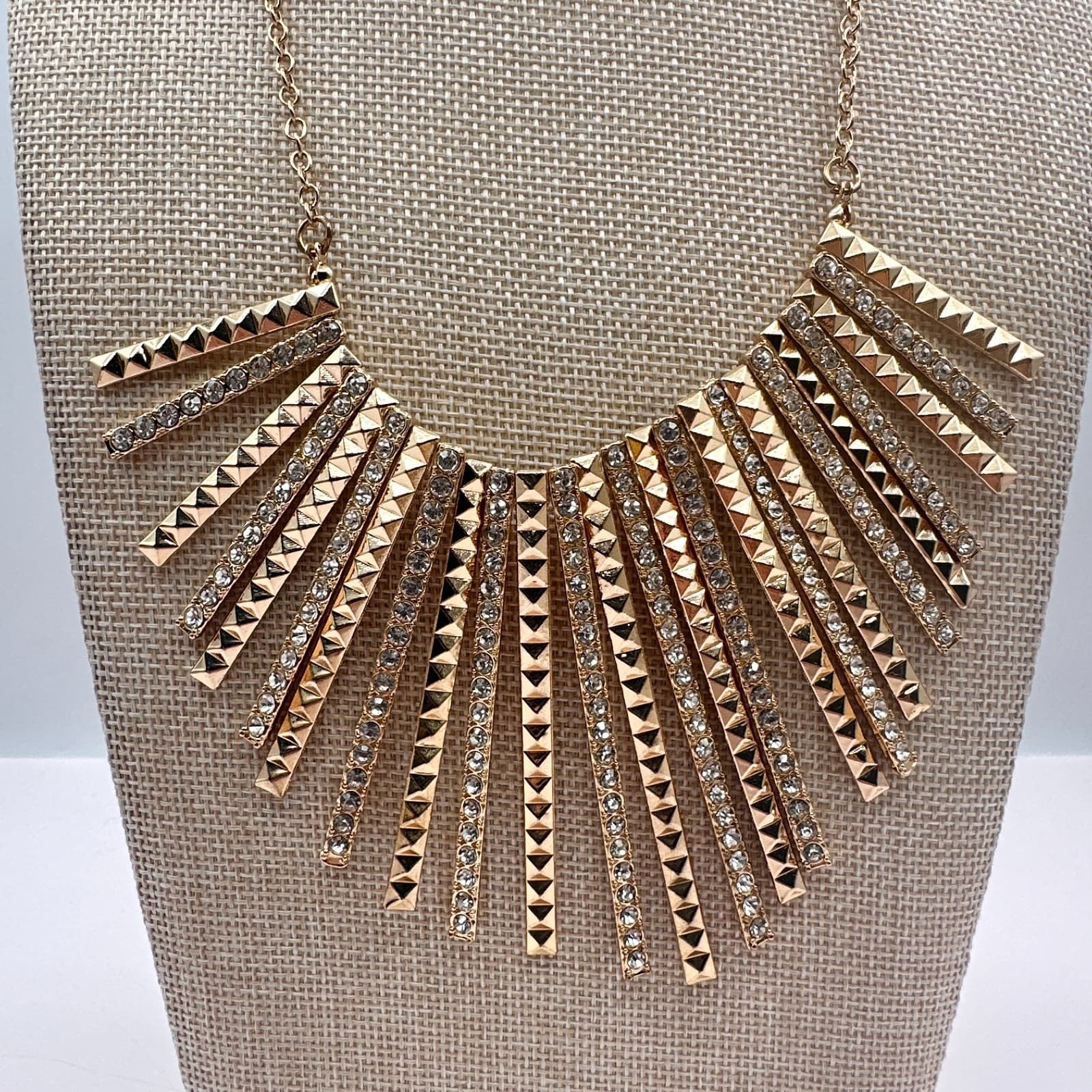 Vintage Y2K Gold Tone Sunburst Statement Necklace Pyramid Rhinestone Jewelry - Thumbnail 3