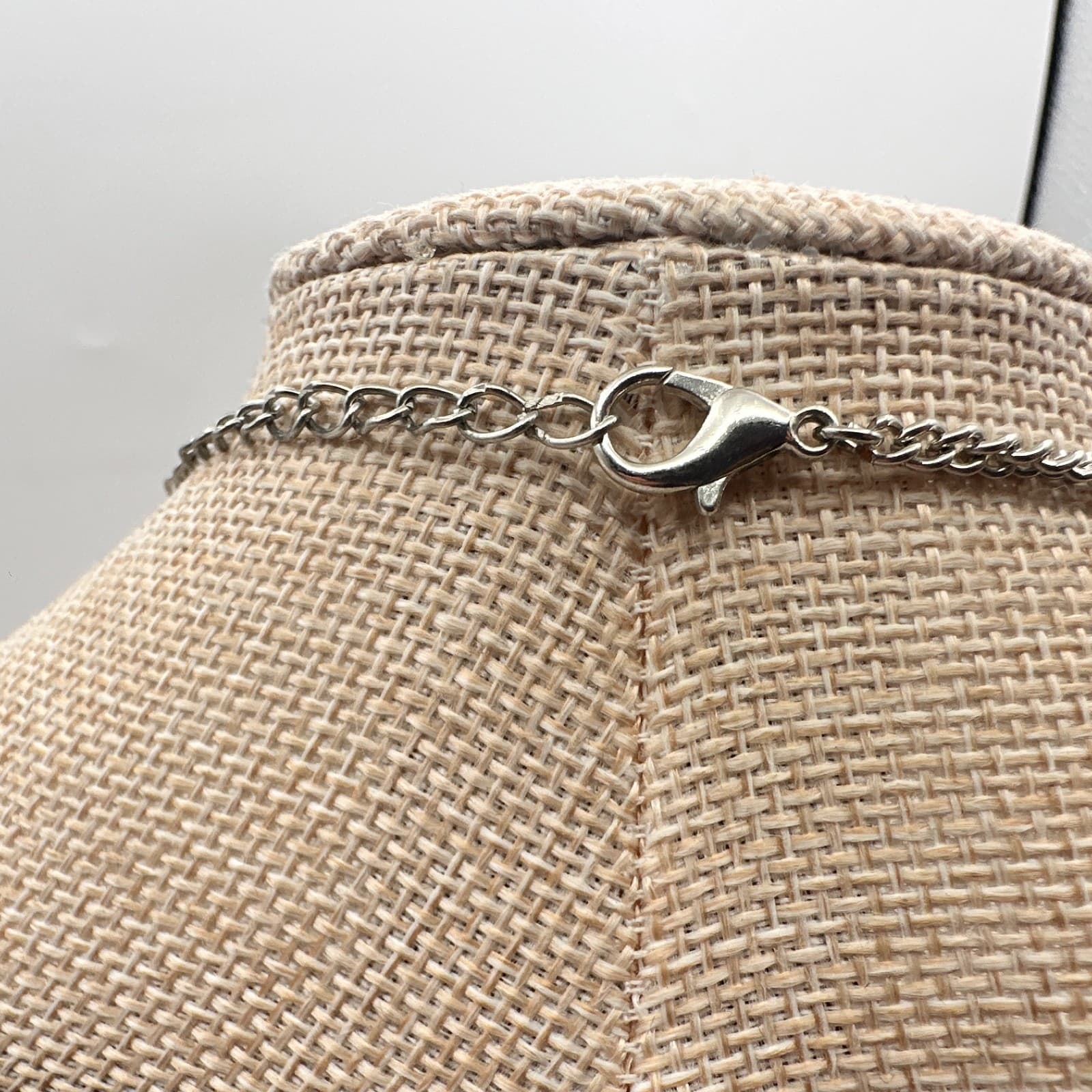 Vintage 90s Silver Tone Pendant Necklace Statement Women's Classic Fashion Boho - Thumbnail 8