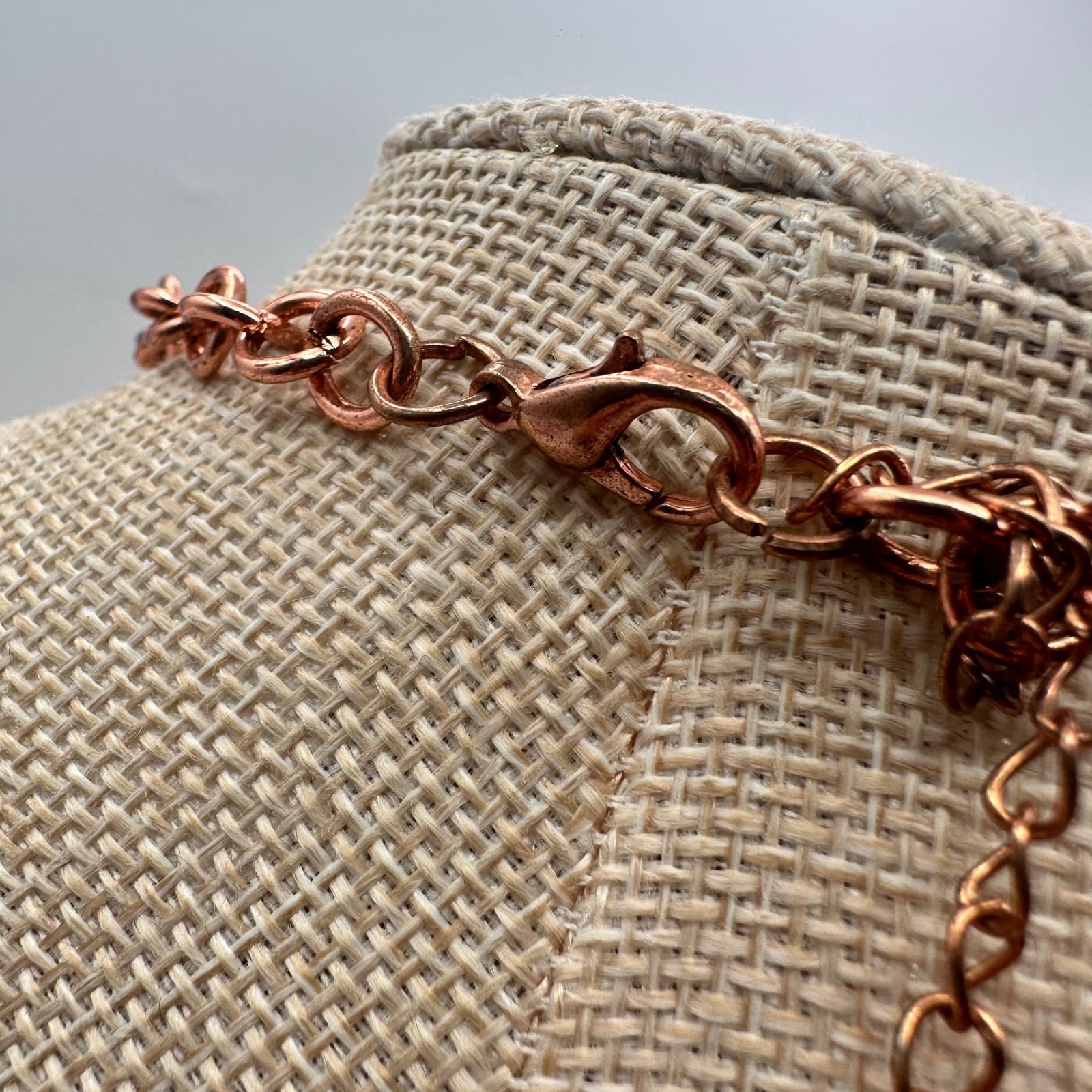 VTG 90s Rose Gold Interlocking Circle Link Statement Necklace Women's Jewelry - Thumbnail 6