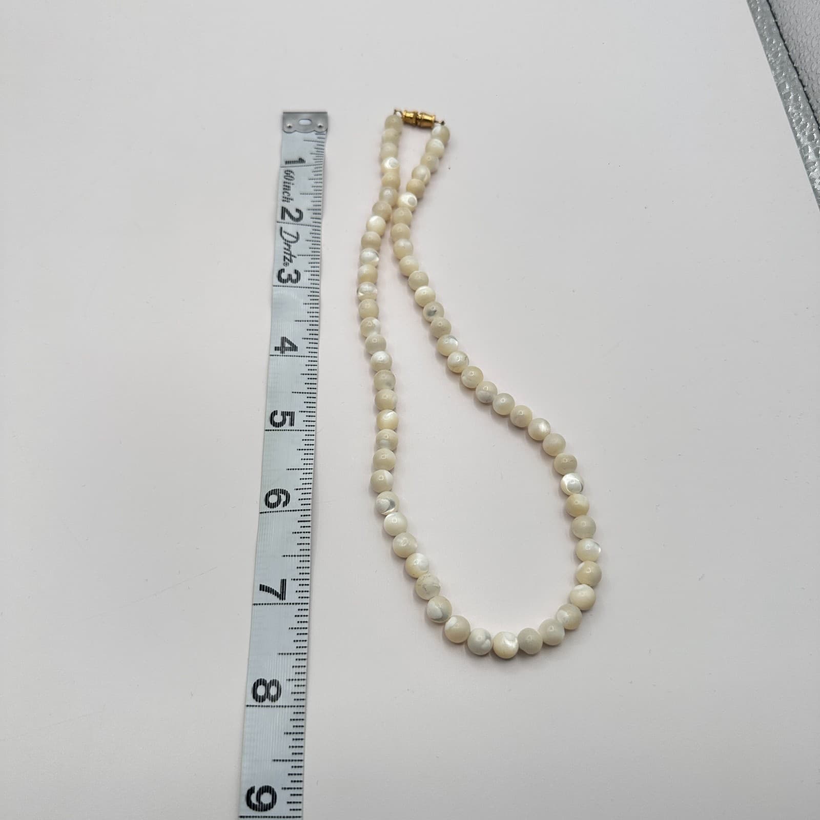 Vintage 90s White Mother of Pearl Bead Necklace Boho Fashion Women's Jewelry - Thumbnail 7