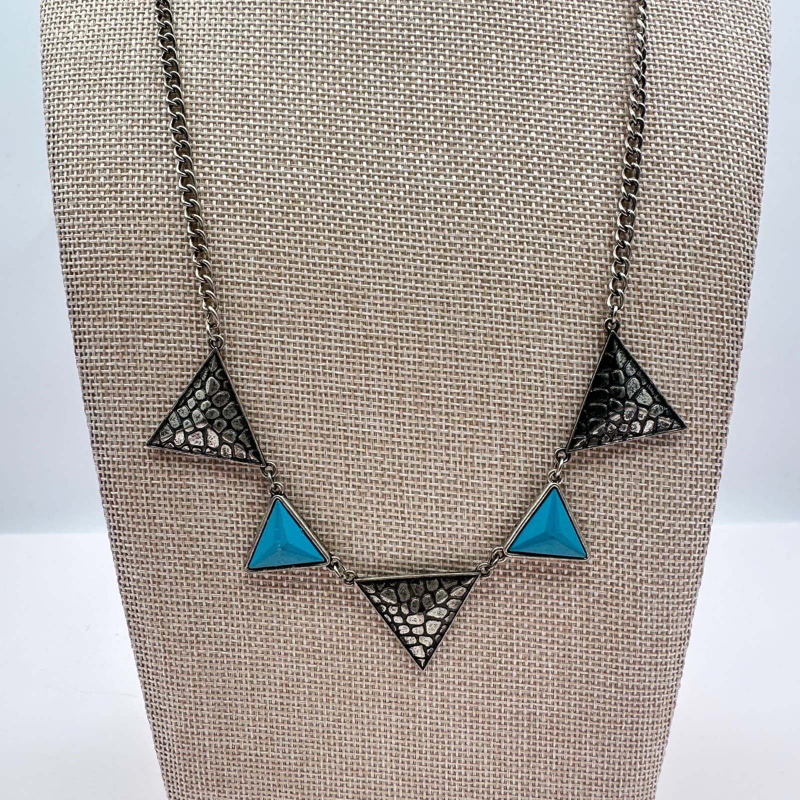 Vintage 90s Y2K Silver Tone Triangle Necklace Boho Statement Women's Jewelry - Thumbnail 2