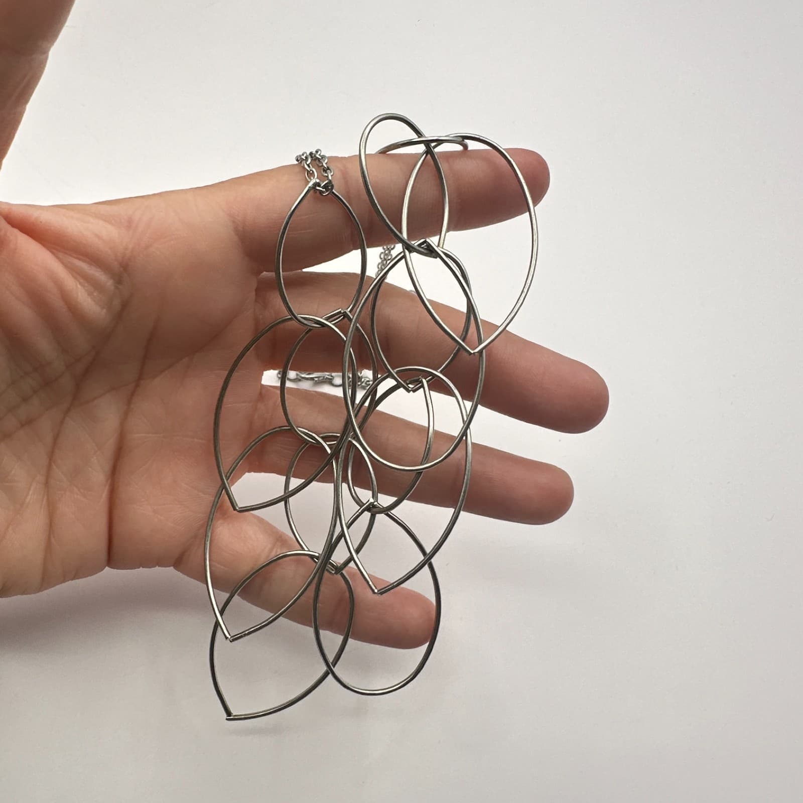 Vintage 90s Silver Tone Link Bib Statement Necklace Women's Classic Jewelry - Thumbnail 7