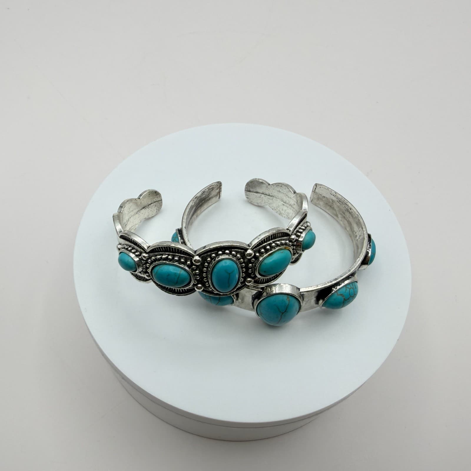 Vintage Y2K Silver Tone Turquoise Beaded Cuff Bracelet Set Boho Women's Jewelry - Thumbnail 4