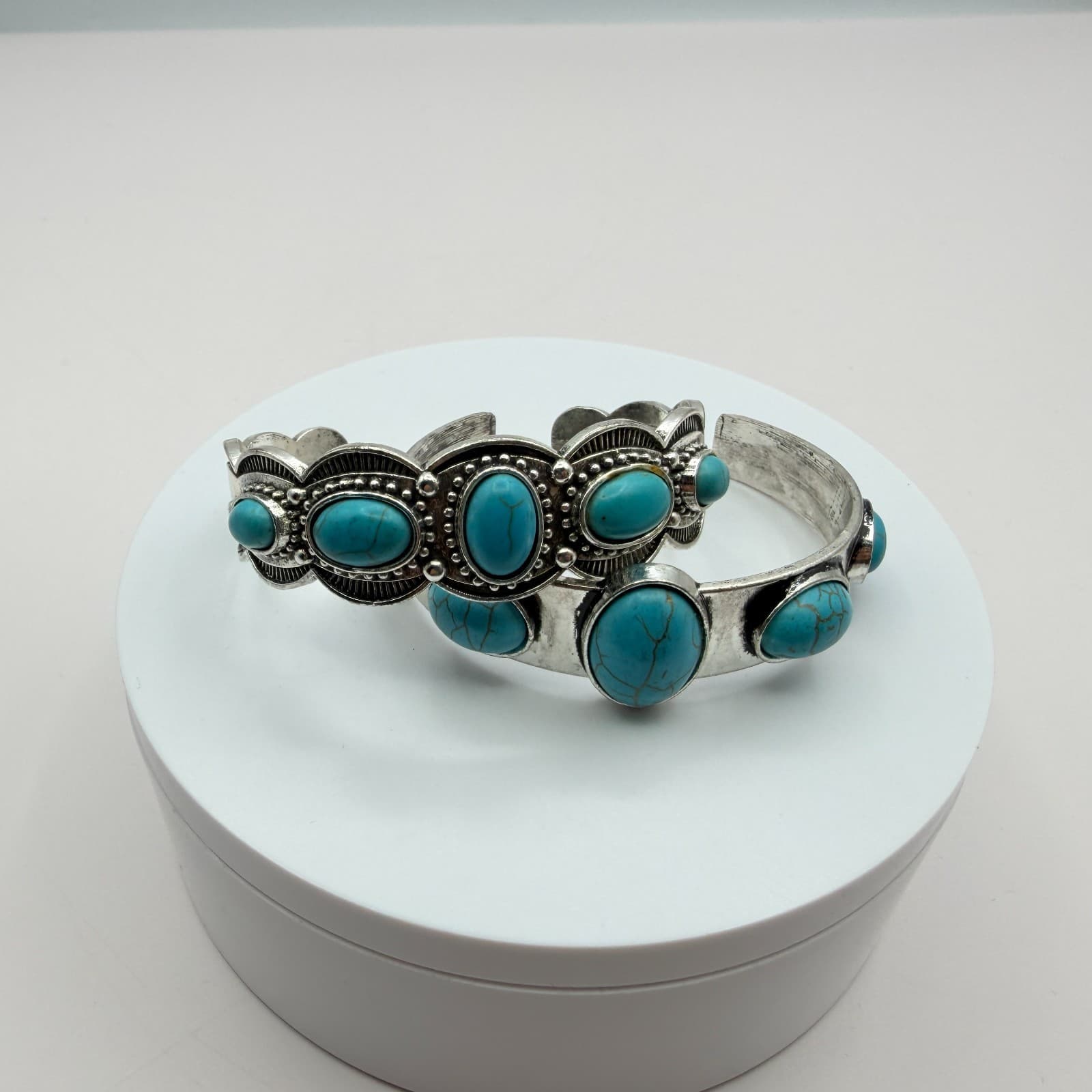 Vintage Y2K Silver Tone Turquoise Beaded Cuff Bracelet Set Boho Women's Jewelry - Thumbnail 3