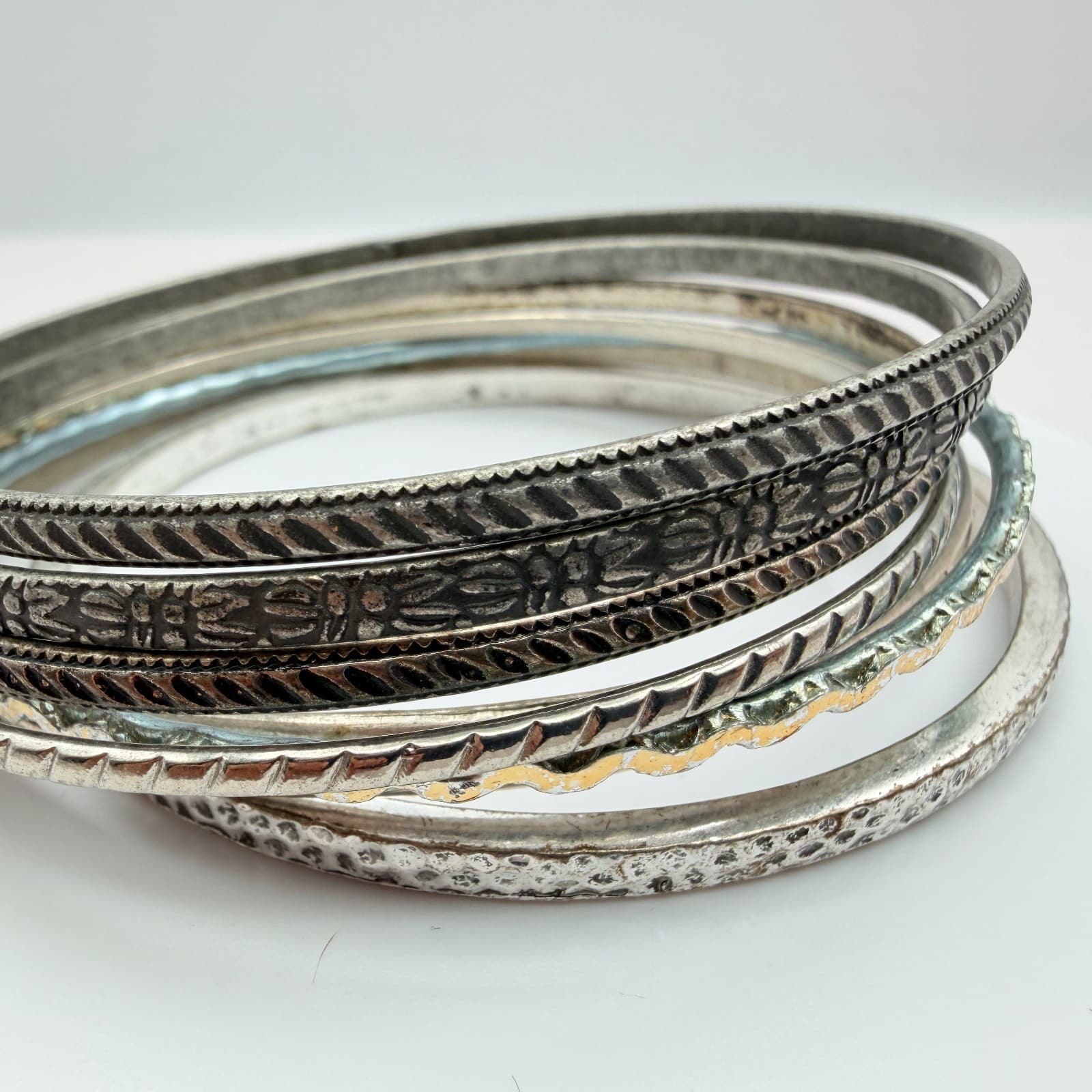 Vintage Y2K Silver Tone Textured Bangle Set Boho Women's Classic Jewelry - Thumbnail 4