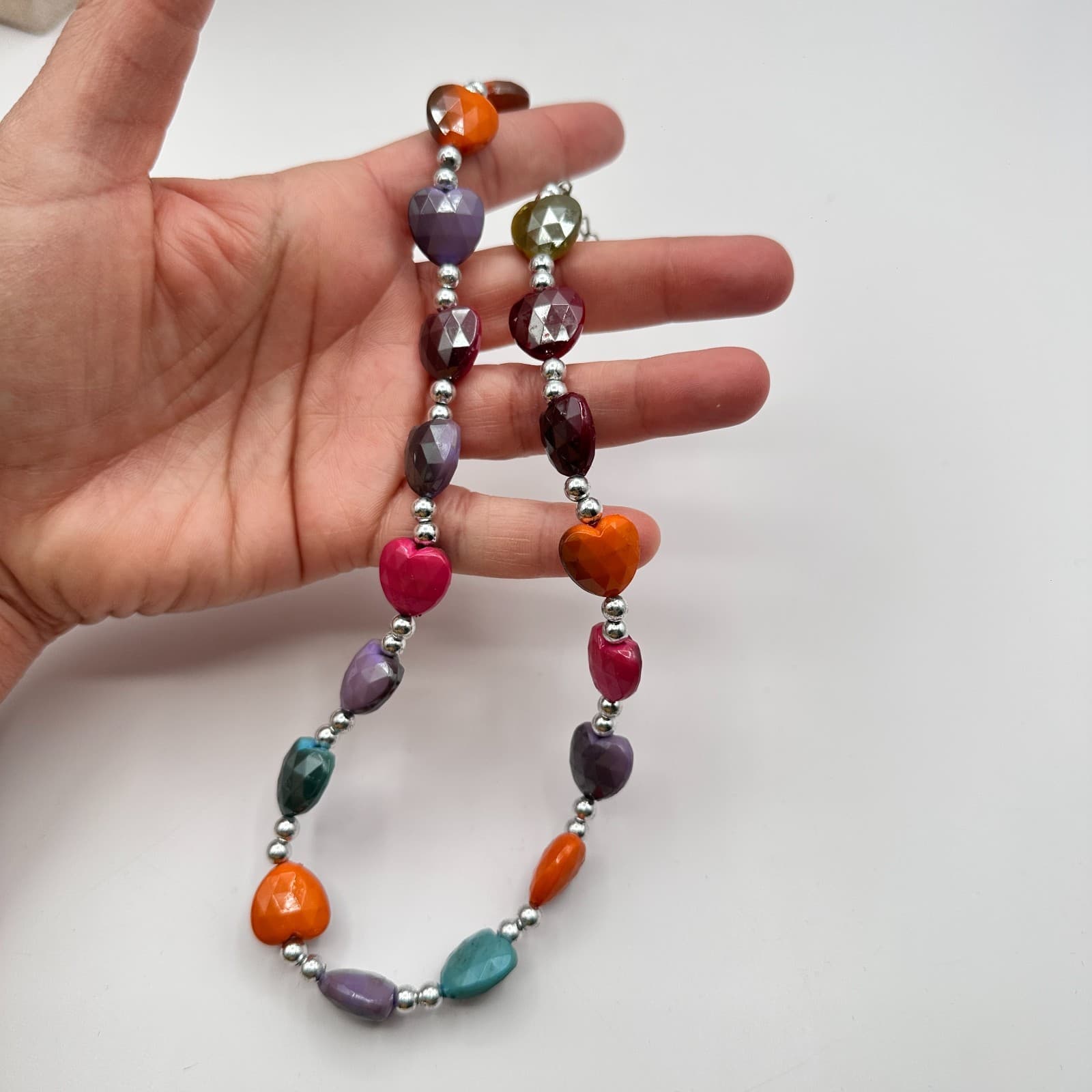 Vintage Y2K Faceted Heart Bead Statement Necklace Silver Tone Accents Jewelry - Thumbnail 2