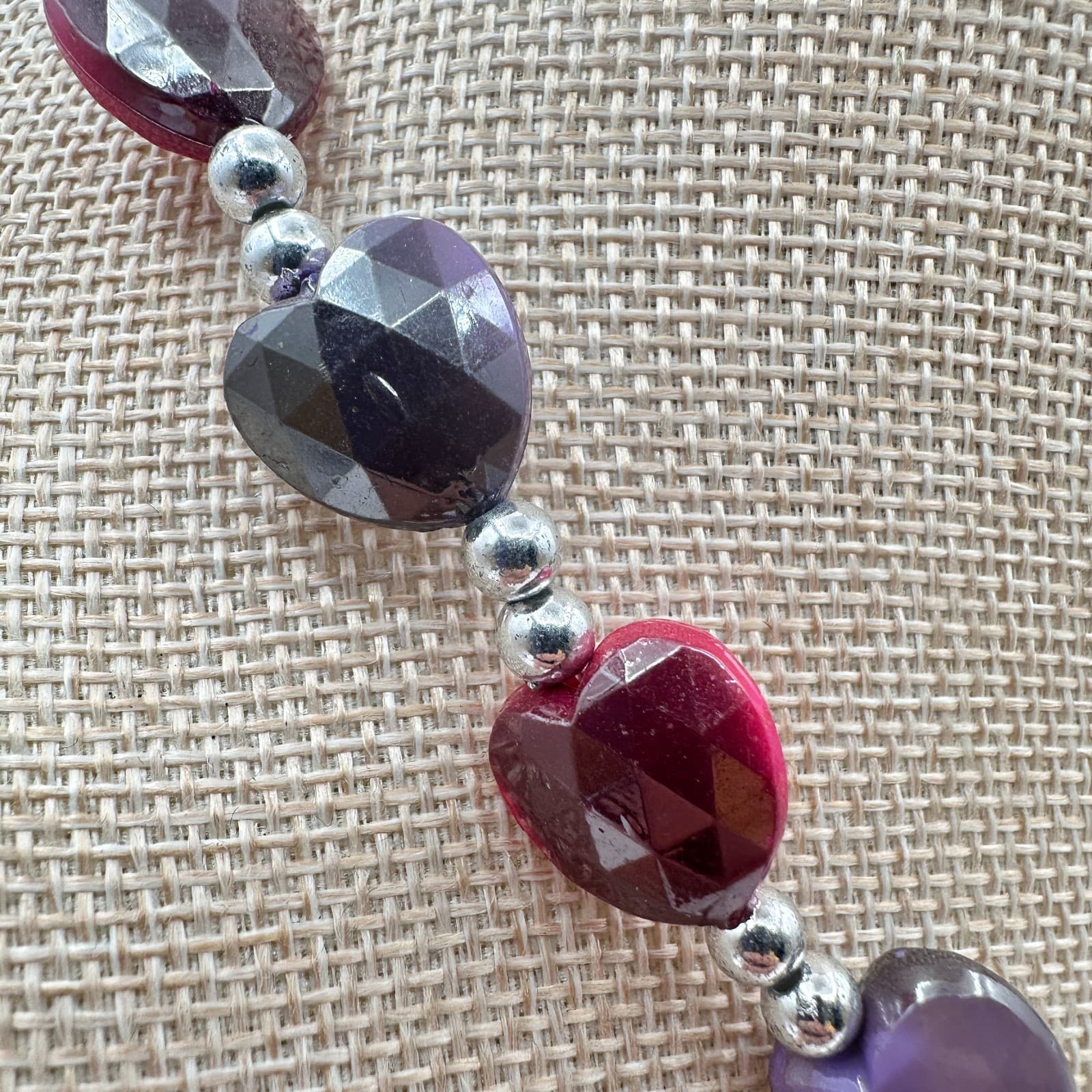 Vintage Y2K Faceted Heart Bead Statement Necklace Silver Tone Accents Jewelry - Thumbnail 5