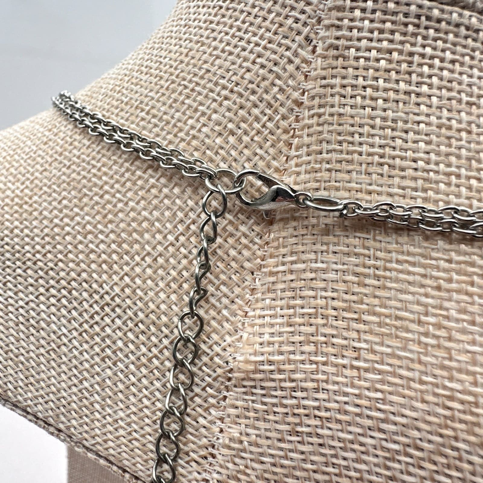 Vintage 90s Silver Tone Link Bib Statement Necklace Women's Classic Jewelry - Thumbnail 4