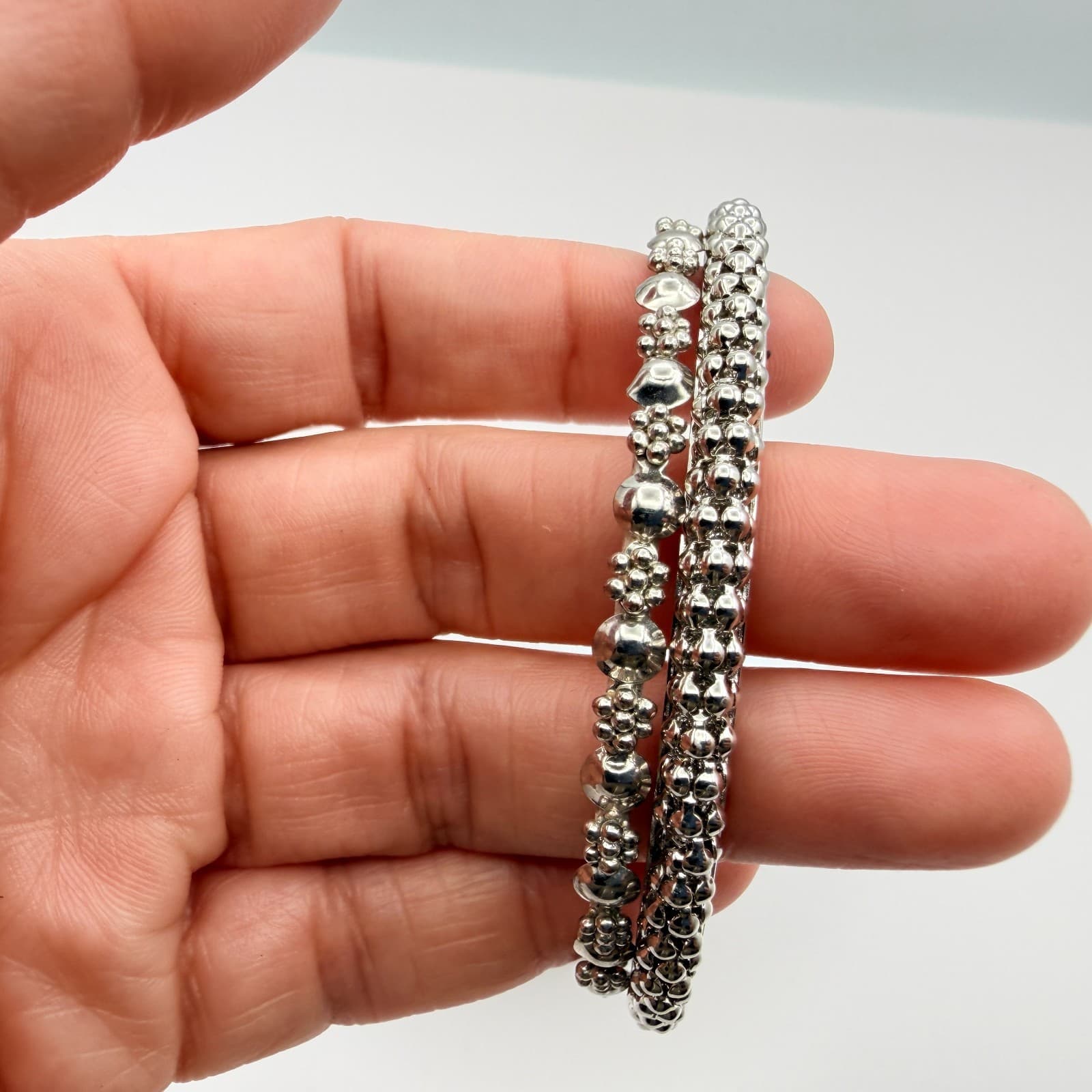 Vintage Y2K Silver Tone Textured Bangle Boho Women's Classic Fashion Jewelry - Thumbnail 8