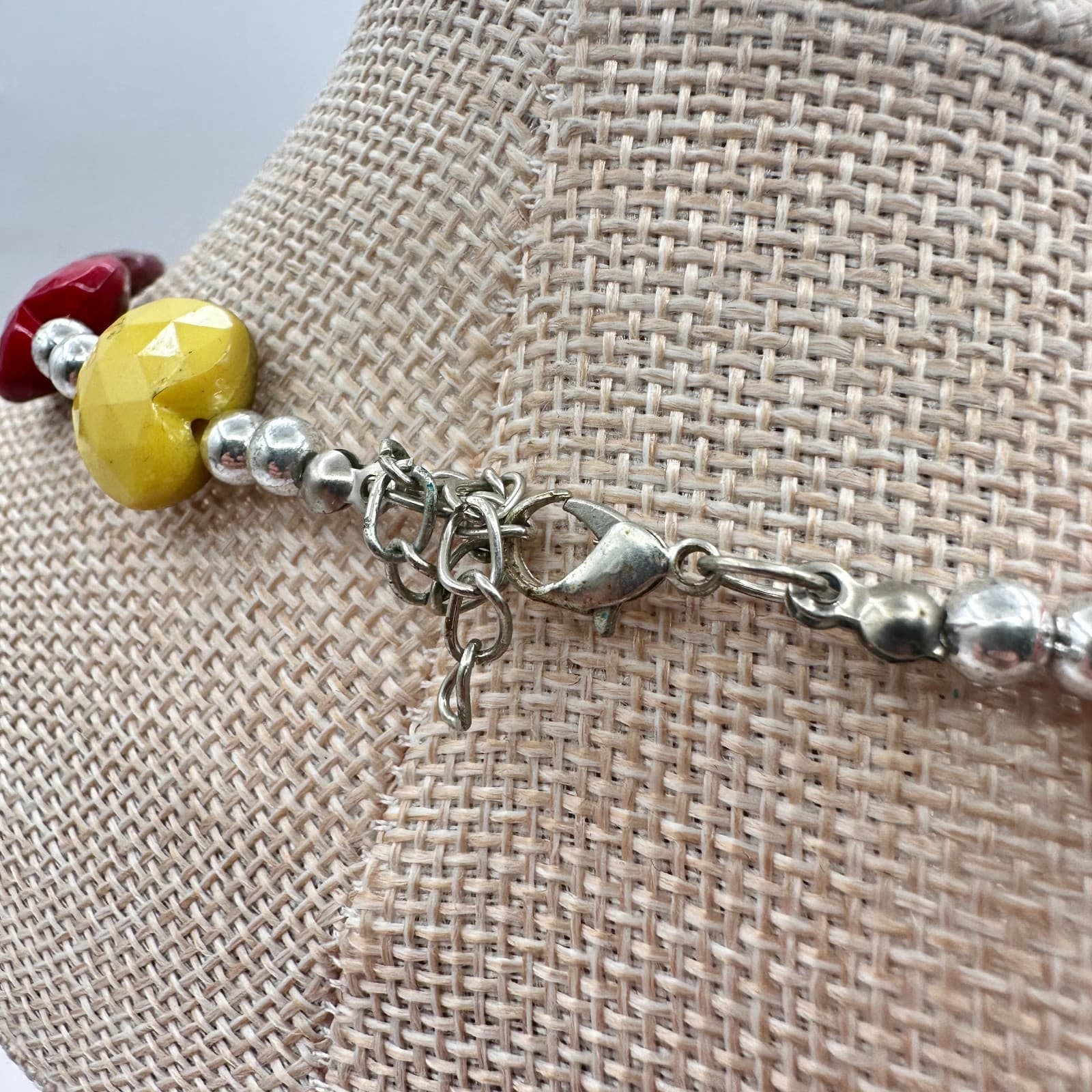 Vintage Y2K Faceted Heart Bead Statement Necklace Silver Tone Accents Jewelry - Thumbnail 3