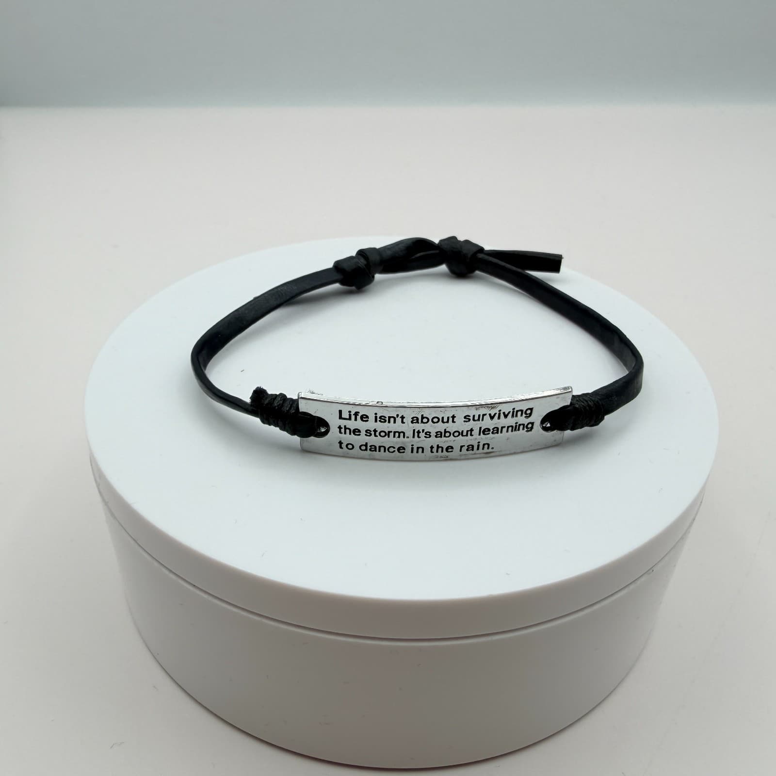 Vintage Y2K Silver Tone Leather Bracelet Inspirational Unisex Classic Jewelry - Thumbnail 4