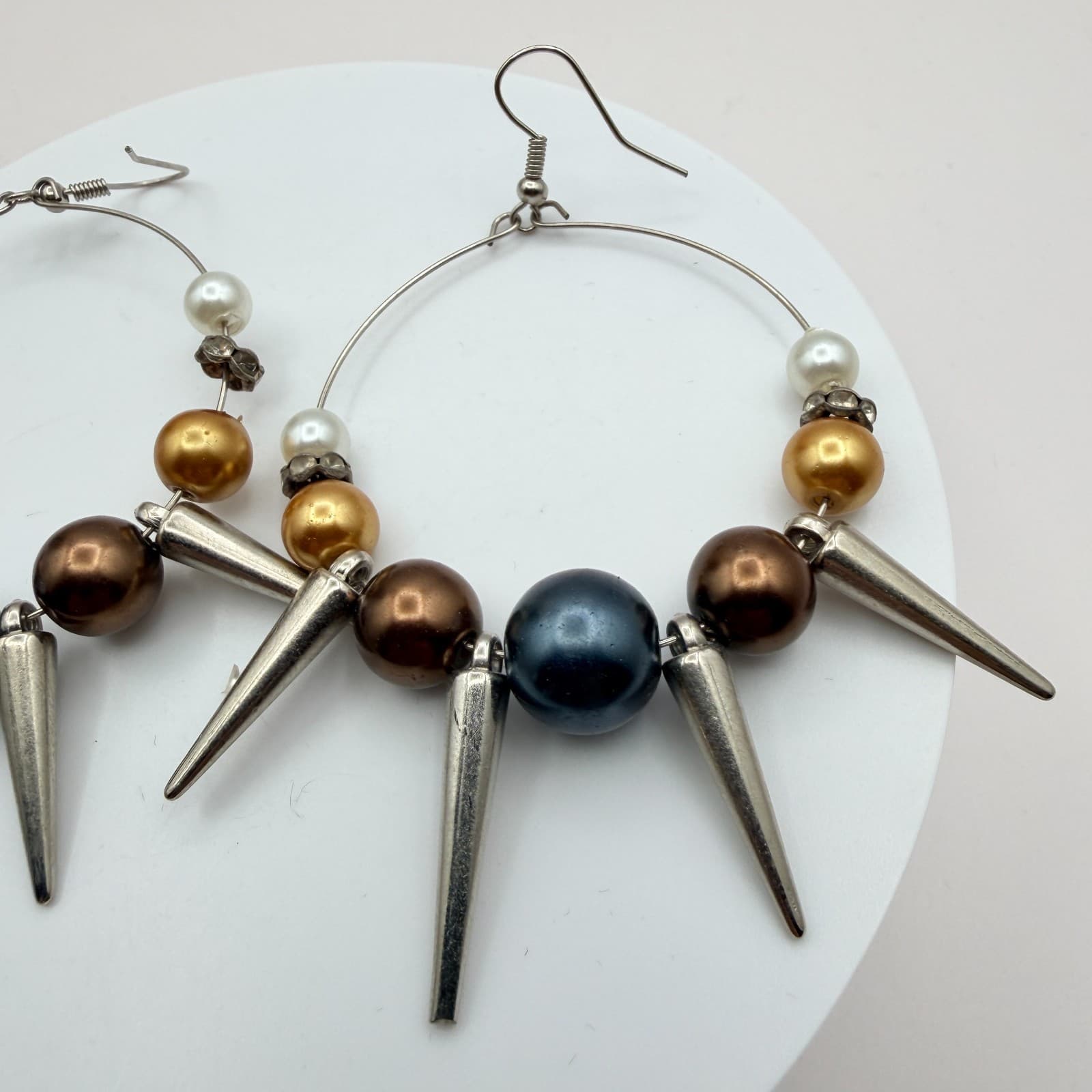 Vintage Y2K Faux Pearl Beaded Spike Hoop Earrings Women's Classic Jewelry - Thumbnail 4