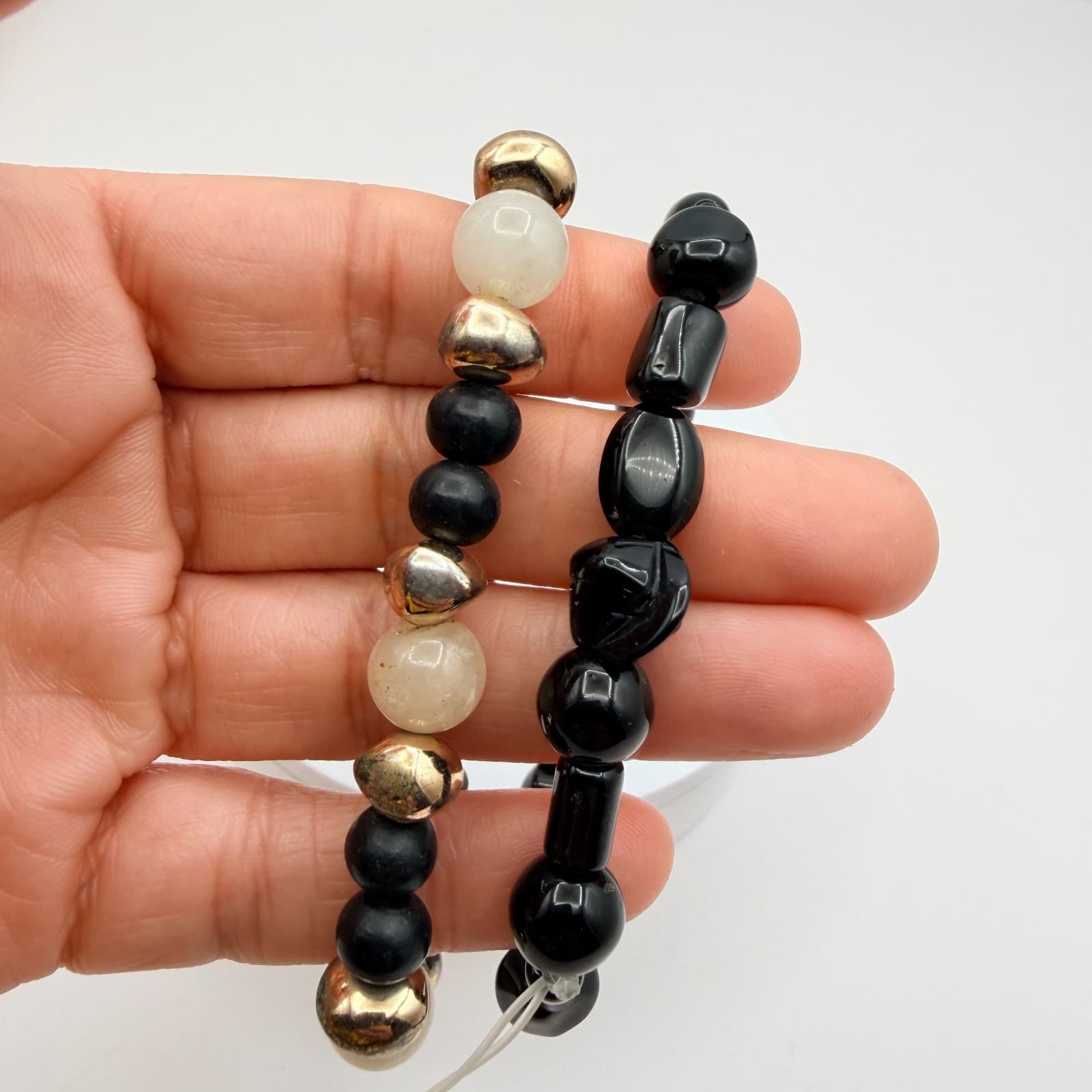 Vintage Y2K Gold Tone Black White Beaded Stretch Bracelet Boho Women's Jewelry - Thumbnail 7