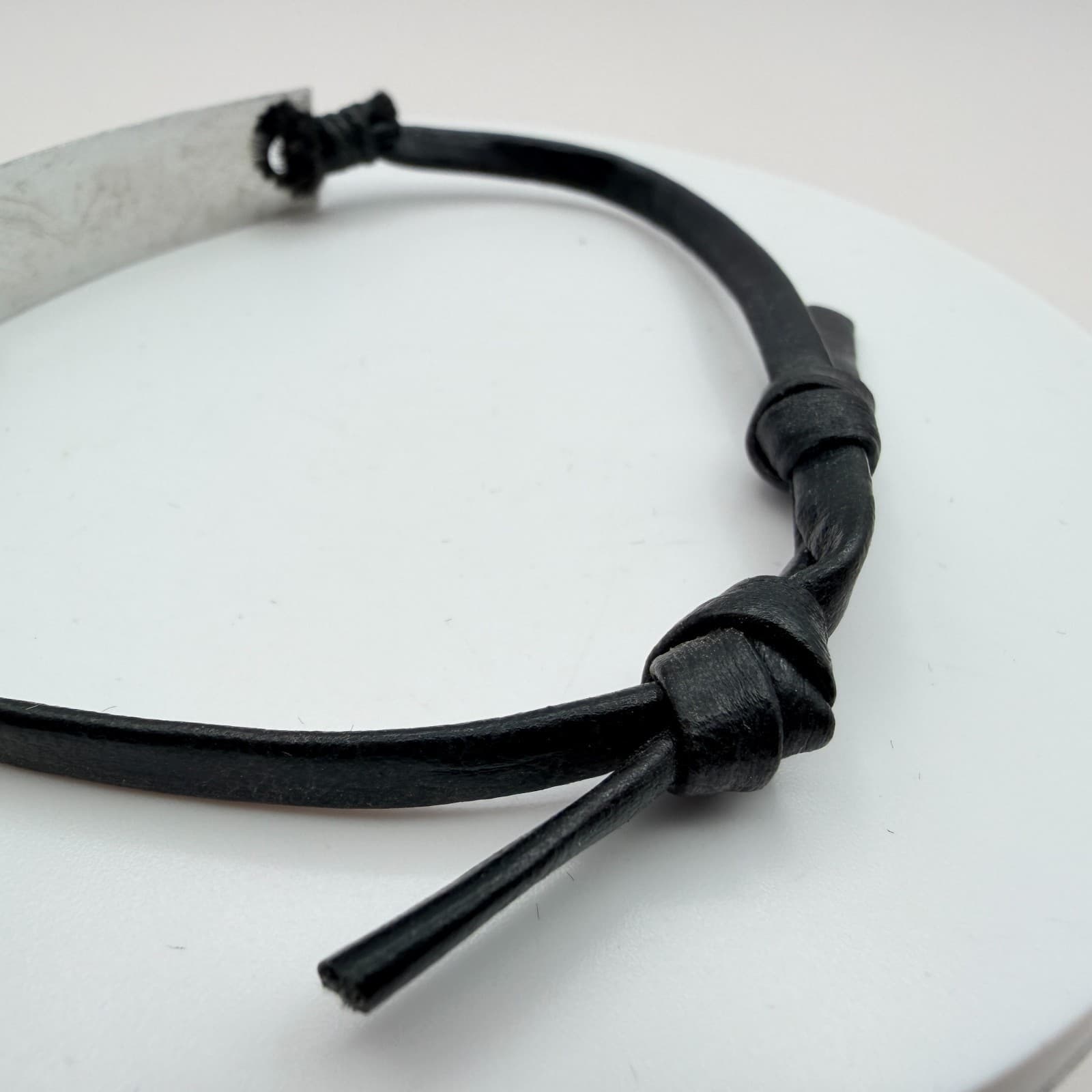 Vintage Y2K Silver Tone Leather Bracelet Inspirational Unisex Classic Jewelry - Thumbnail 7