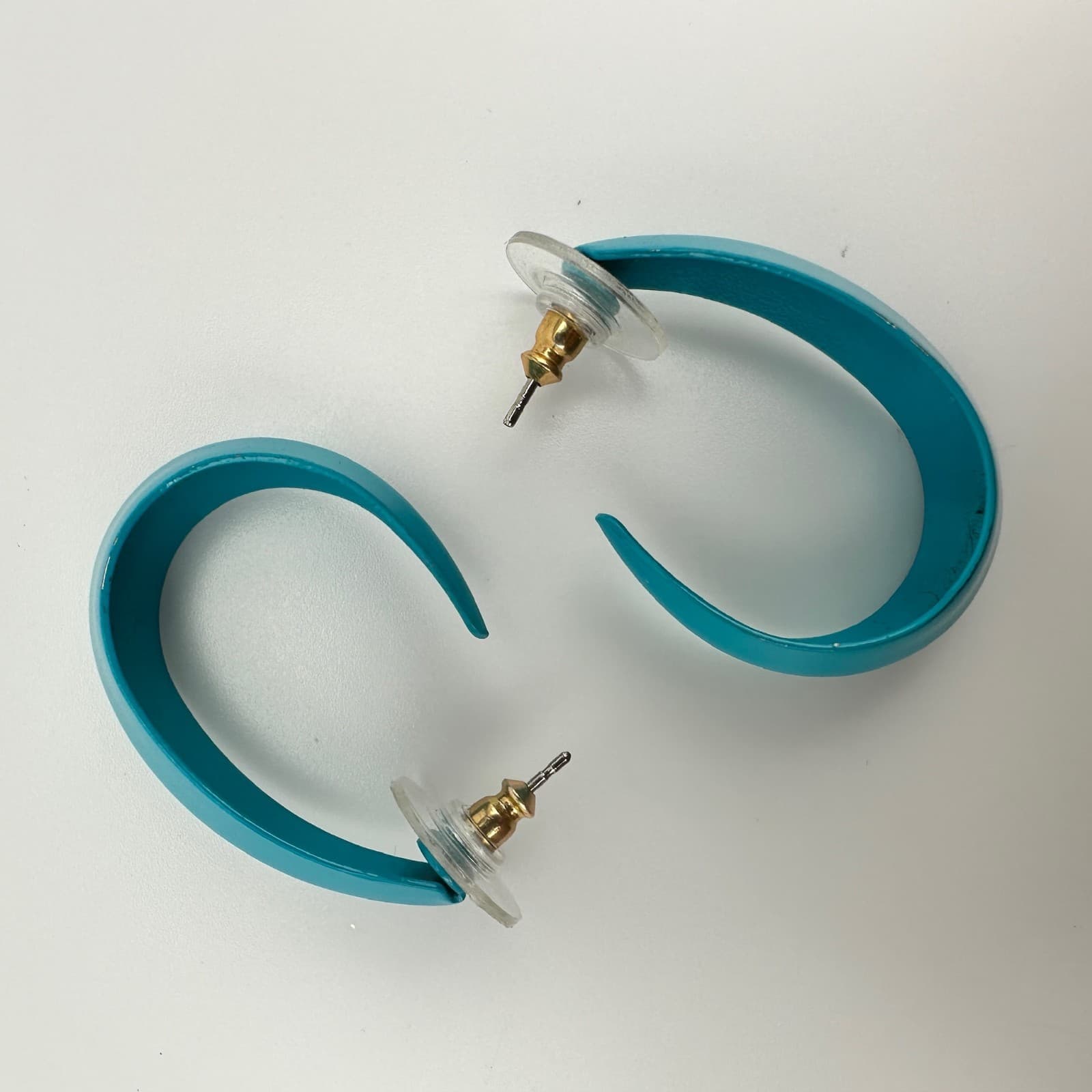 Vintage 80s 90s Chunky Blue Resin Hoop Earrings Bold Teal Open Hoops Jewelry - Thumbnail 5