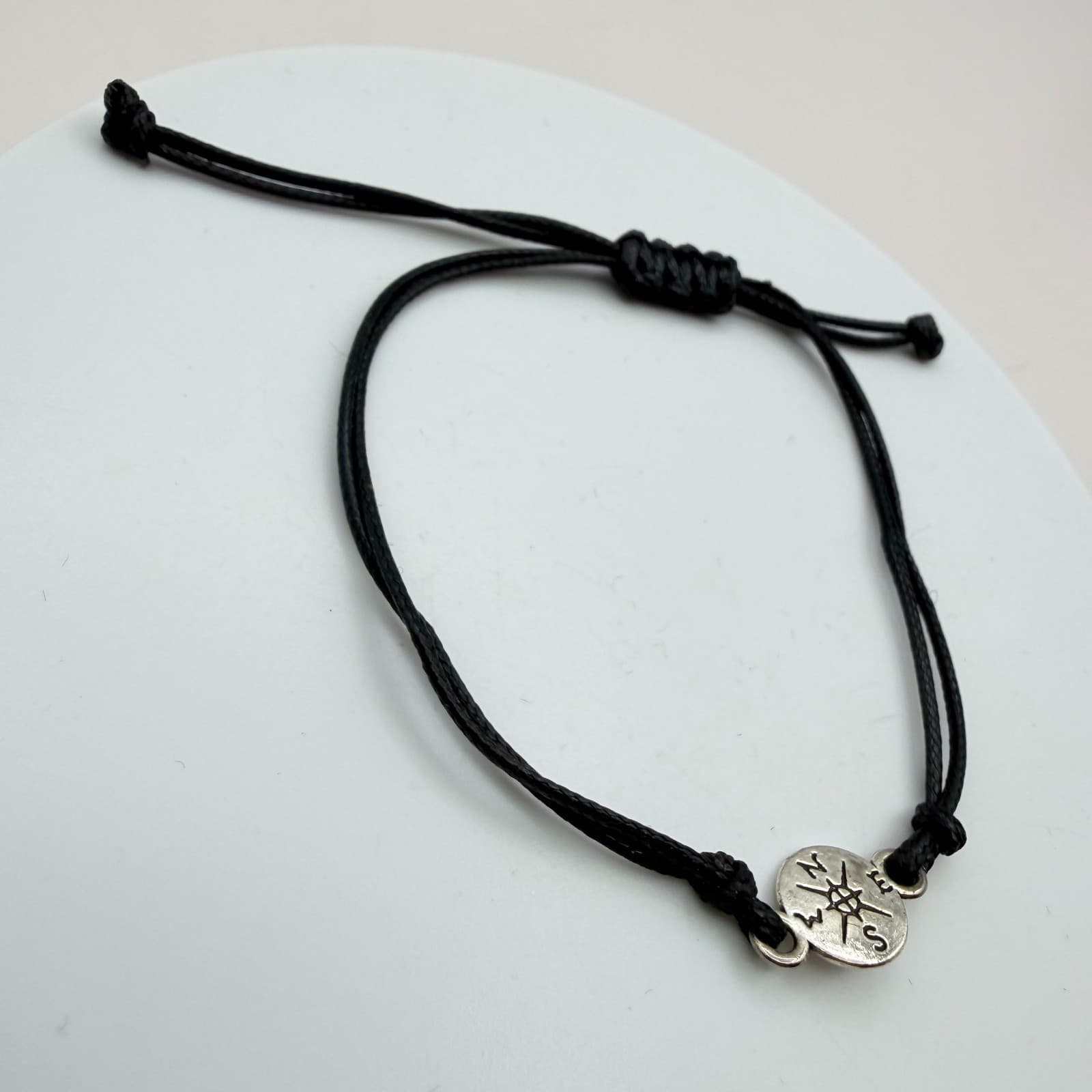 Vintage Y2K Silver Tone Black Cord Compass Bracelet Boho Unisex Classic Jewelry - Thumbnail 4