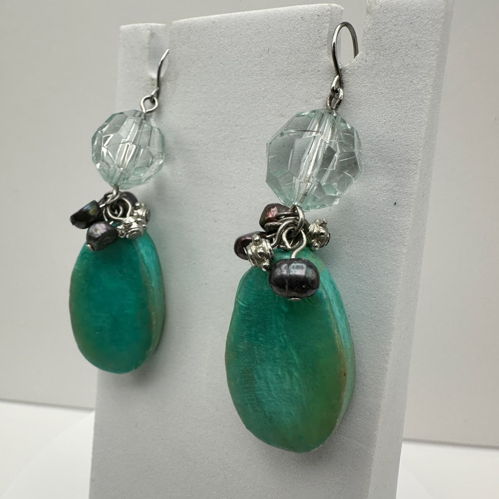 Vintage Y2K 90s Boho Earrings Green Drop Bead & Faux Pearl Crystal Hook Jewelry - Thumbnail 3