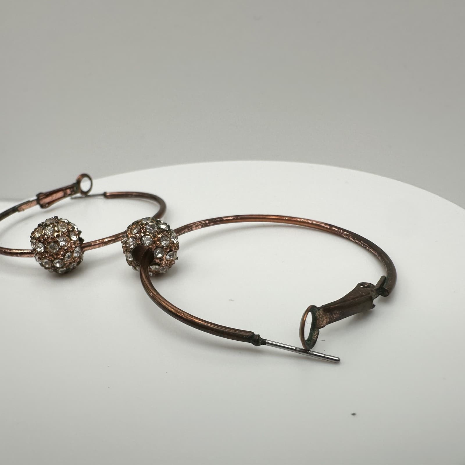 Vintage 70s 80s Hoop Earrings Copper Tone Rhinestone Bead Sparkle Drop Jewelry - Thumbnail 5