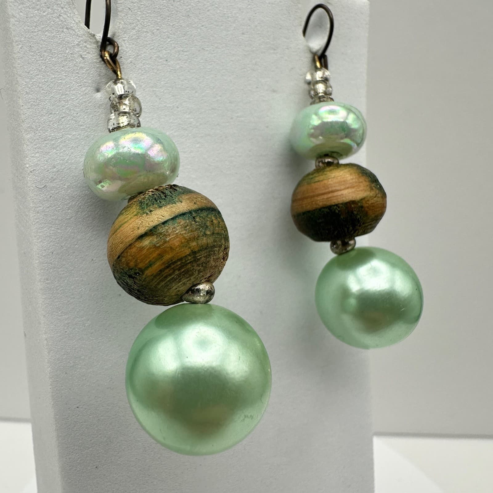Vintage 90S Mint Green Faux Pearl & Wood Bead Drop Earrings Boho Women's Jewelry - Thumbnail 2