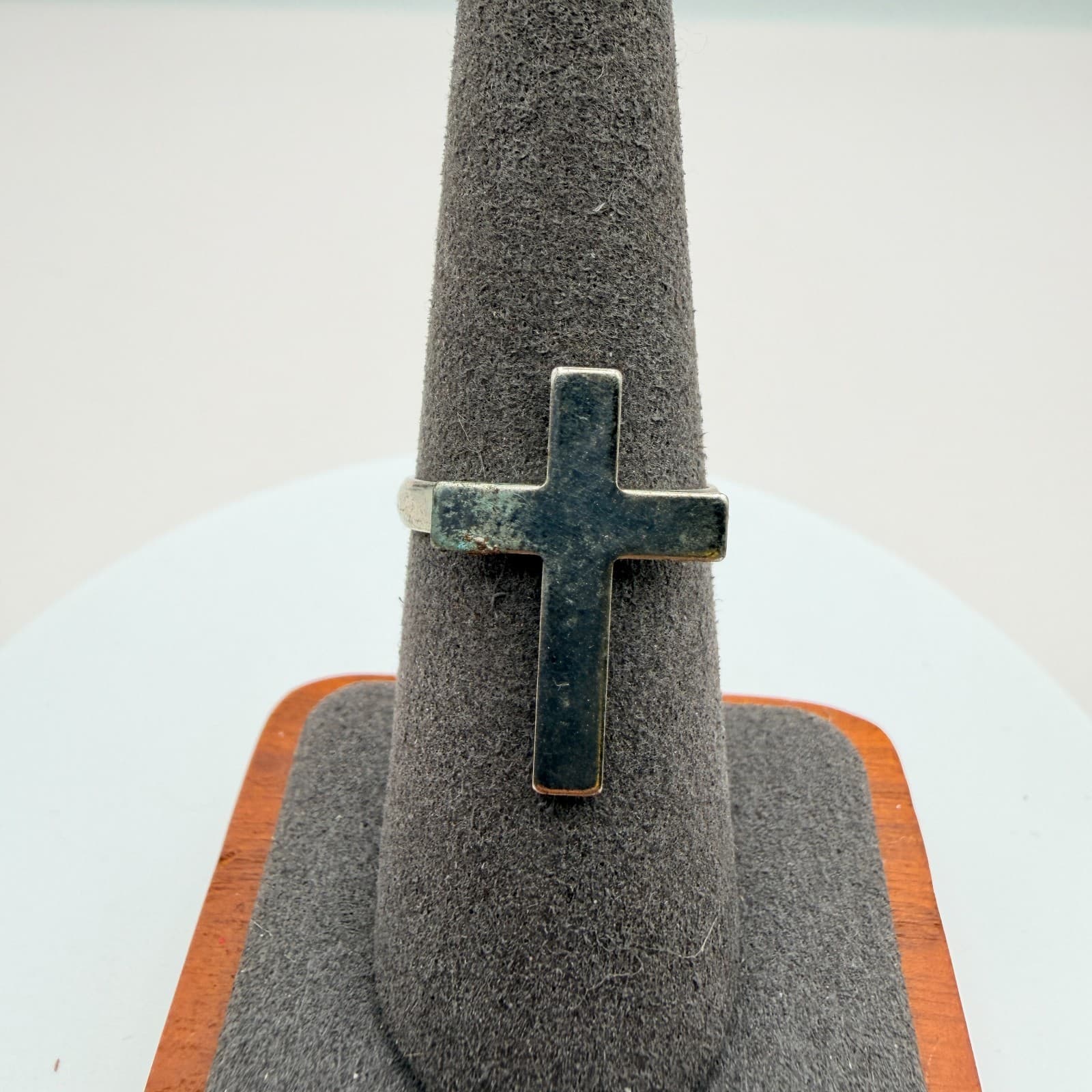 Vintage Y2K Silver Tone Cross Ring Religious Statement Women's Classic Jewelry - Thumbnail 2