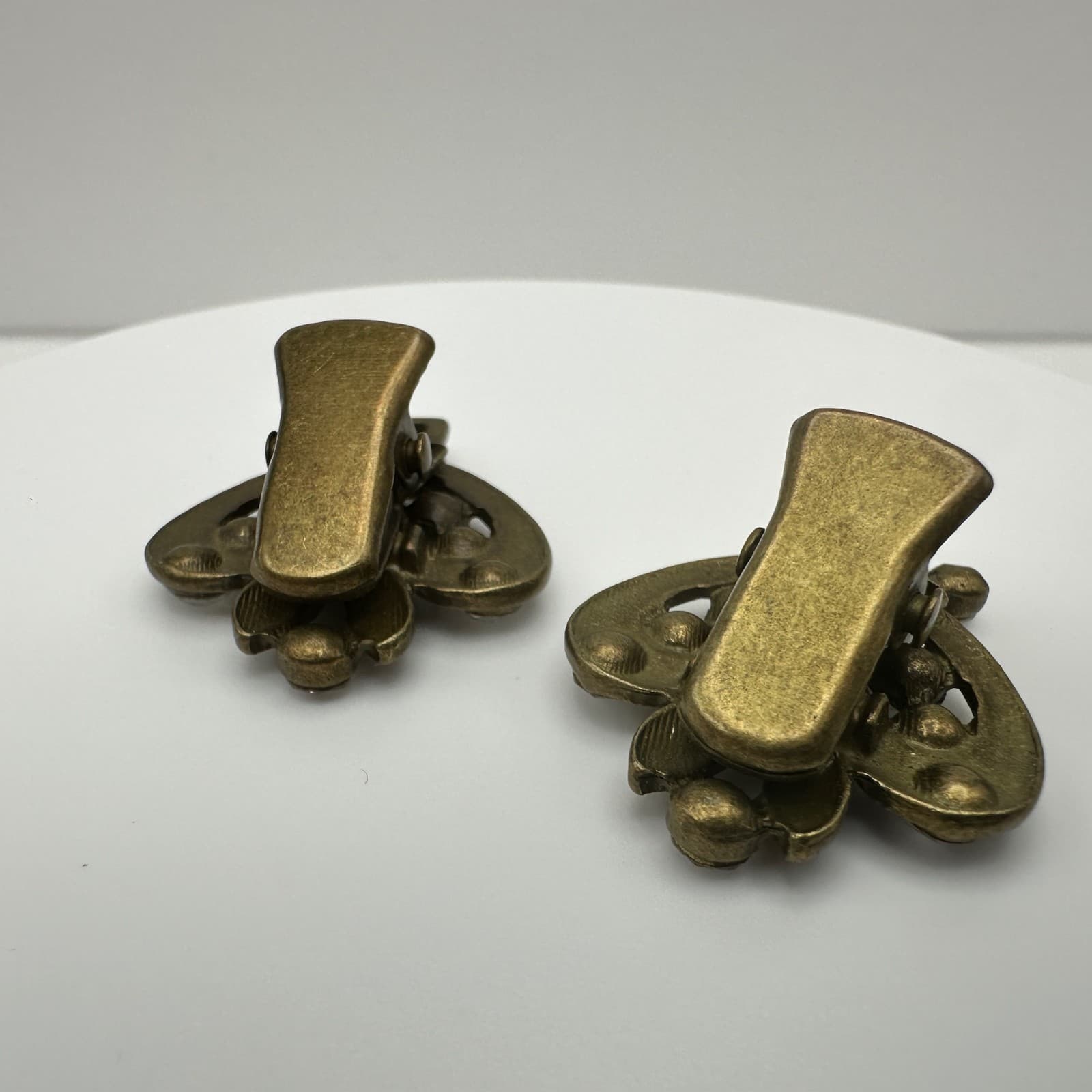 Vintage 90s Statement Clip-On Earring Bronze Tone Floral Leaf Rhinestone Jewelry - Thumbnail 5