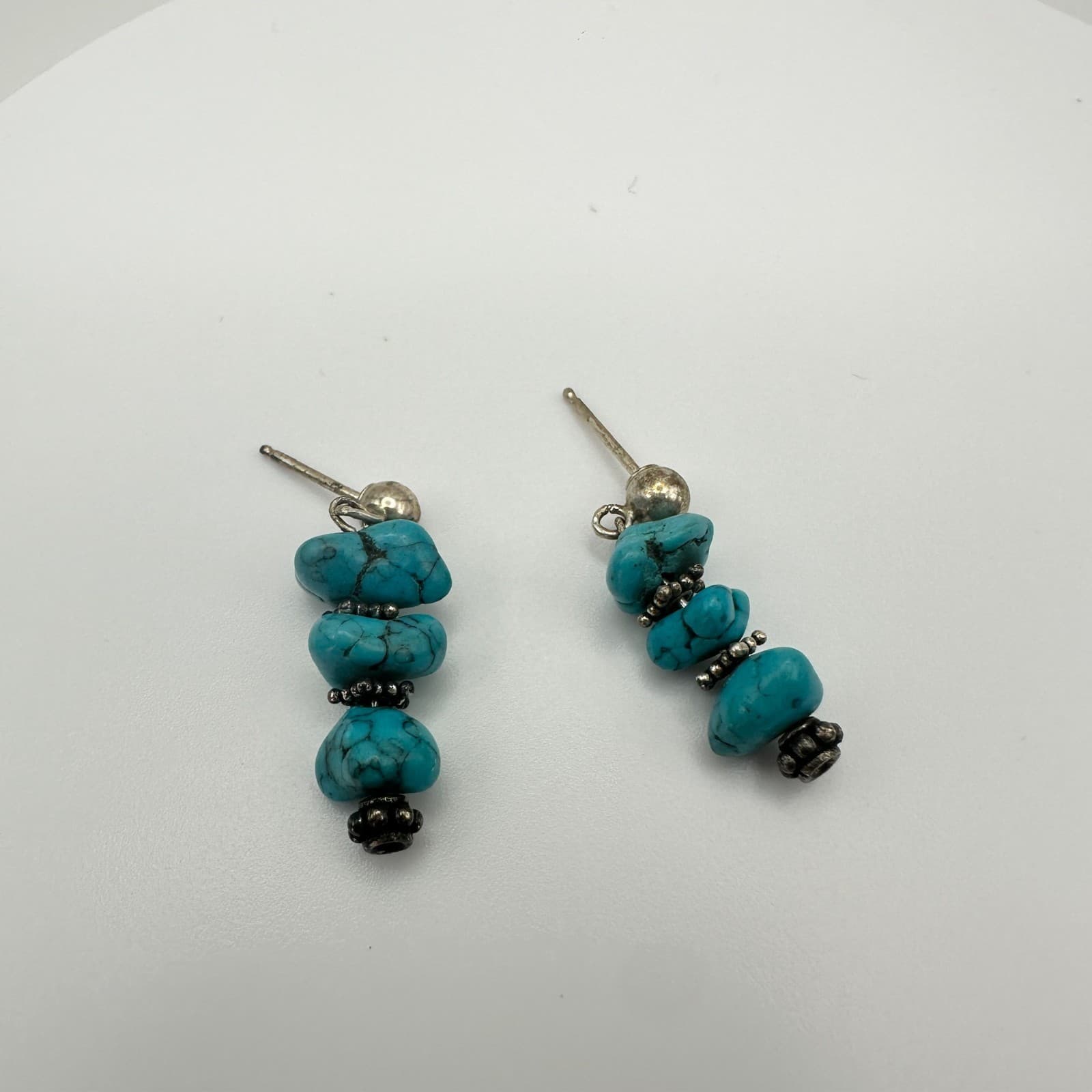 Vintage Y2K 90s Drop Turquoise Stone Chunks Earrings Silver Tone Dangly Jewelry - Thumbnail 2